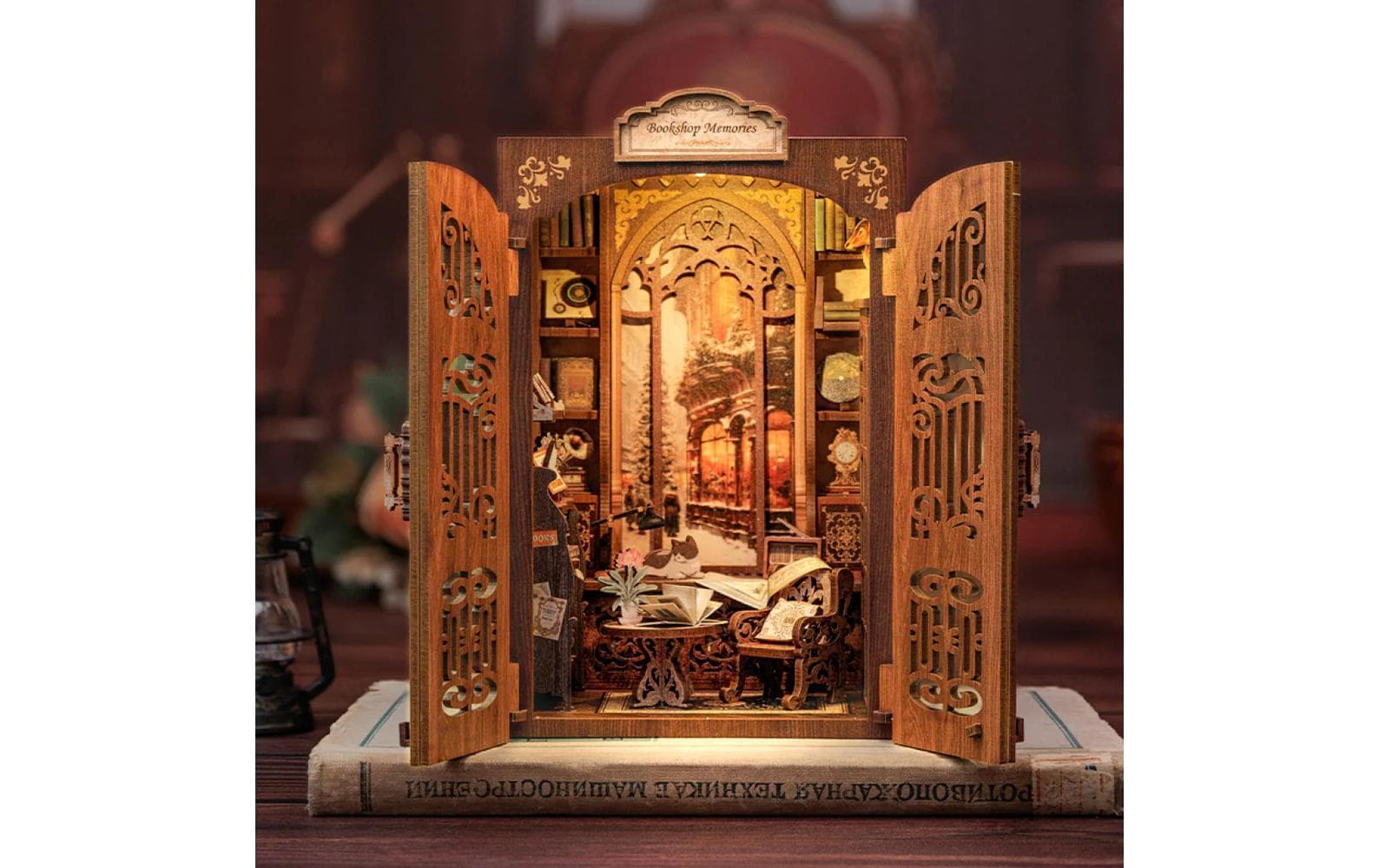   Modellbausatz »Spielmanufaktur Verborgene Bücherstube« 127 Stk. tlg.