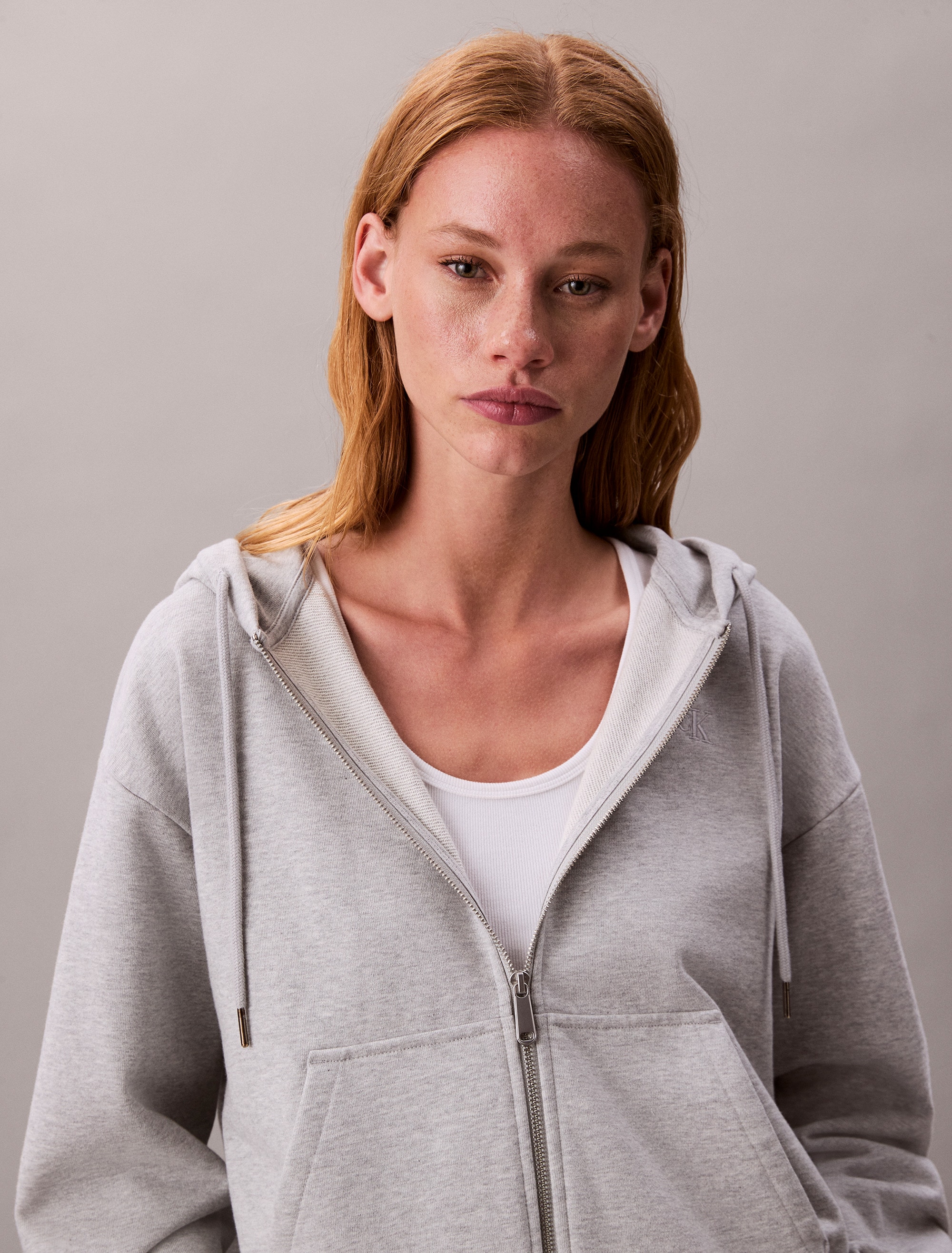 Calvin Klein Jeans Kapuzensweatshirt »ARCHIVE LOGO FRENCH TERRY FZ HOO«, Mit Rundhalsausschnitt, regular fit
