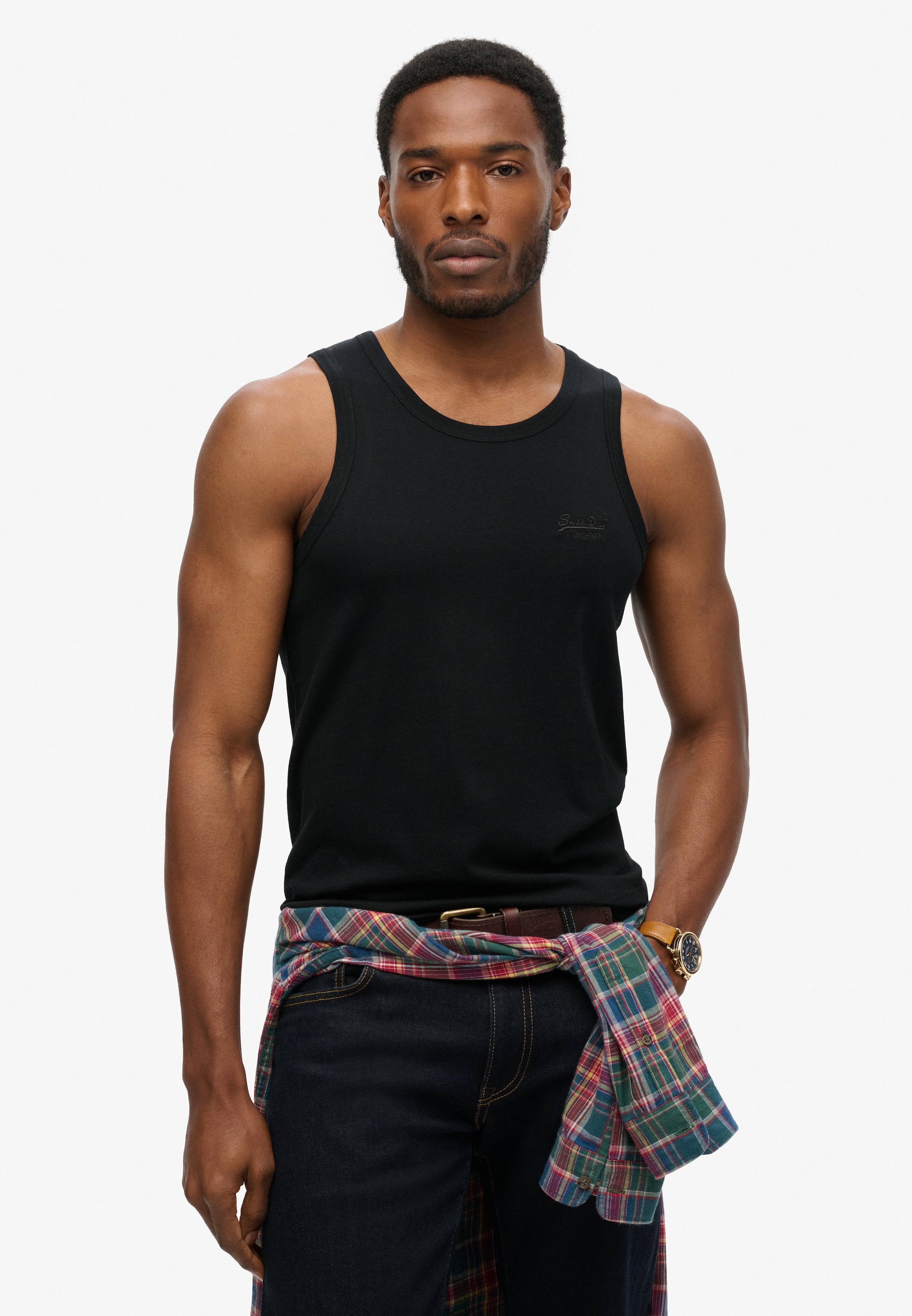 Superdry Débardeur »ESSENTIAL LOGO VEST UB« avec étiquette de marque, en coton et jersey simple, coupe slim, sans manches