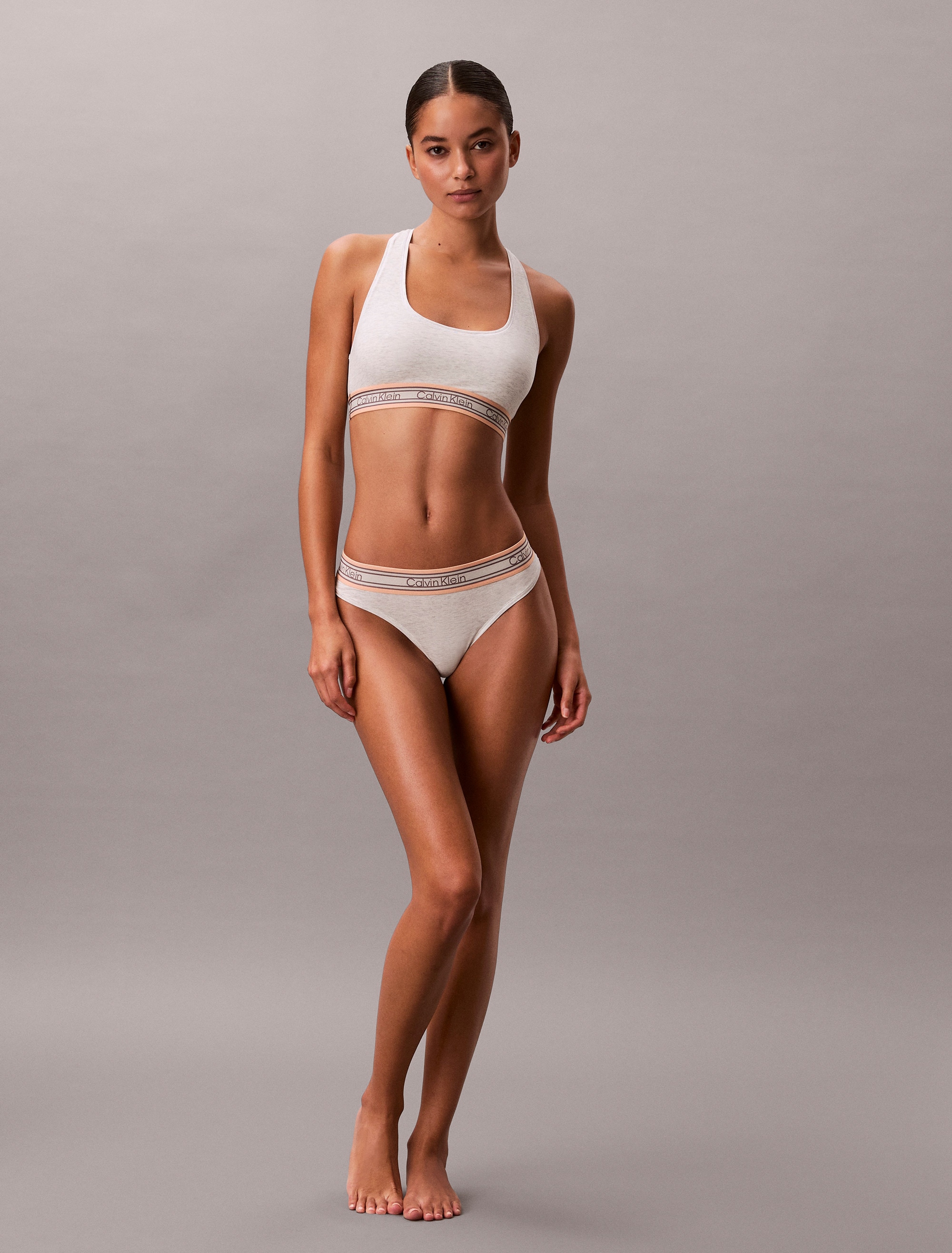 Calvin Klein Underwear Tanga coupe ajustée avec ceinture élastique