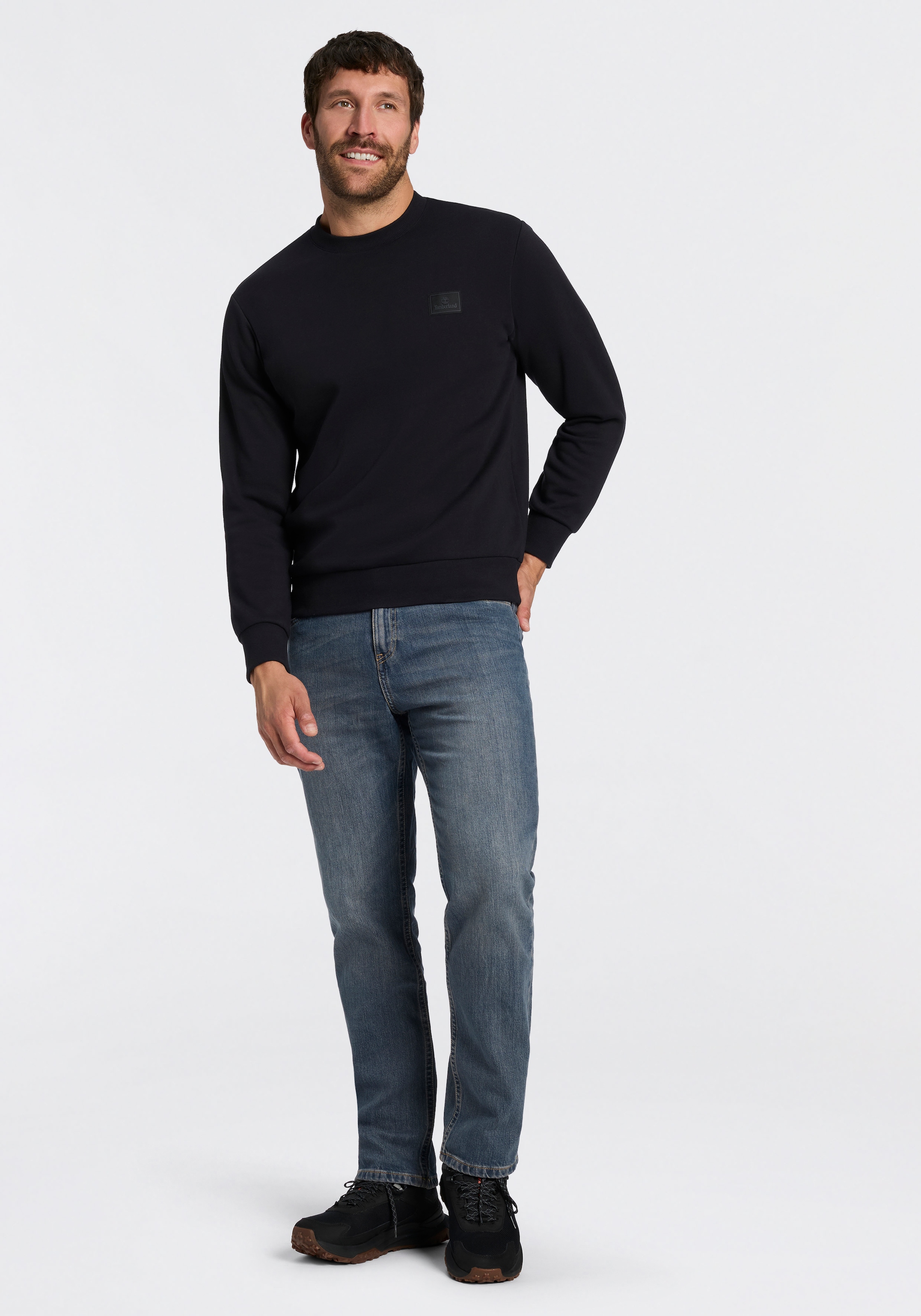 Timberland Sweat-shirt »Silicon Badge BB Crew Sweatshirt«, en coton et polyester, disponible de la taille S à XXXL,
