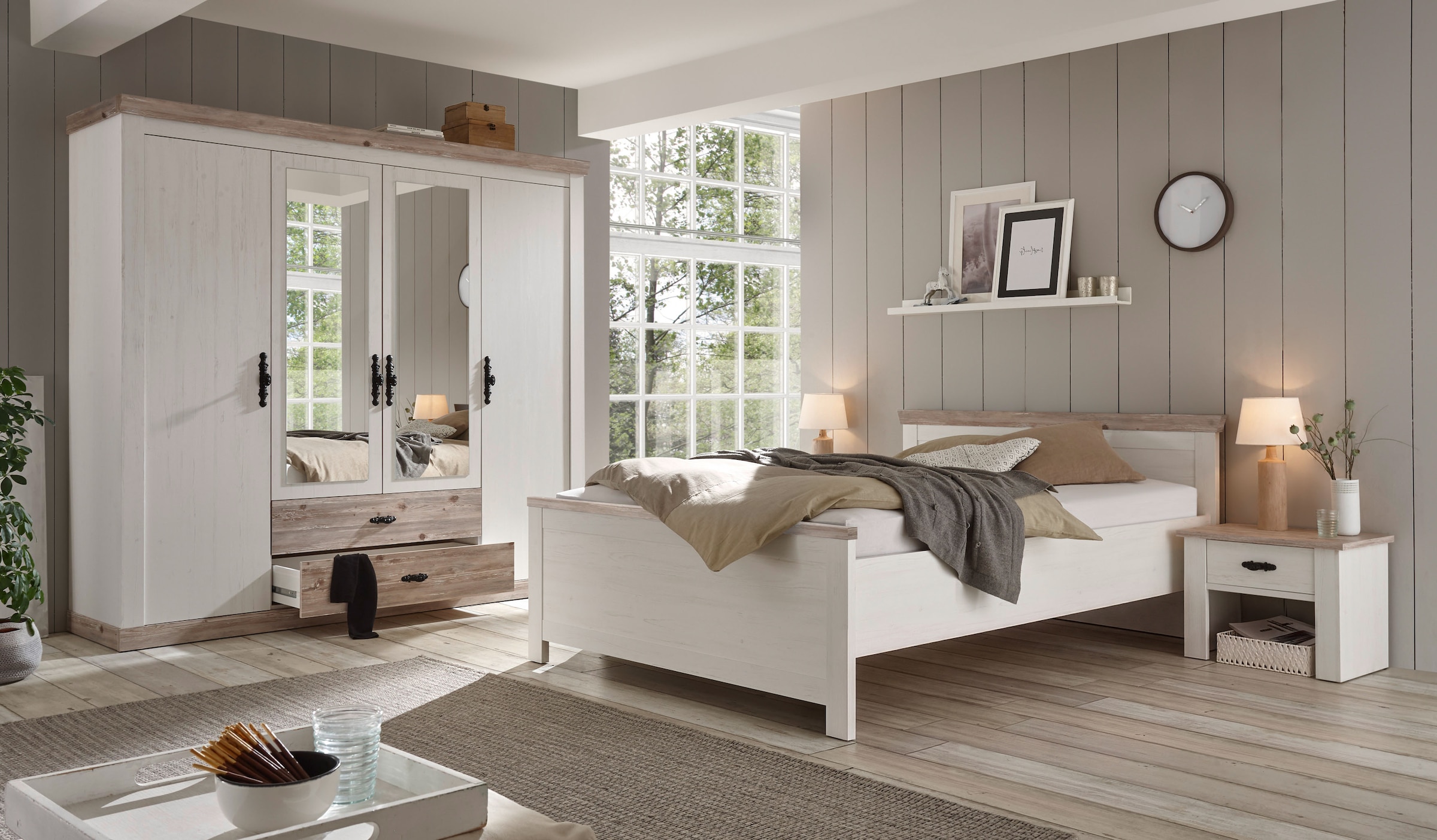 Home affaire Lit »Florenz Doppelbett Landhausstil Bettgestell (100,140 oder 180/200cm)« en matériau à base de bois certifié FSC®, en 3 largeurs