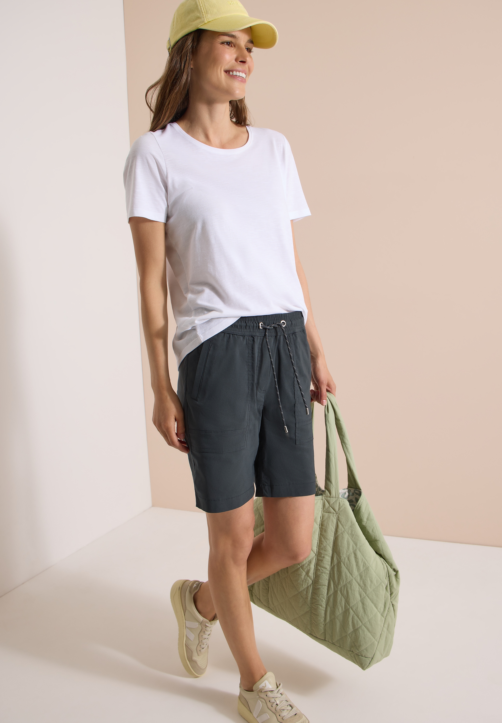 Cecil Short »Style Chelsea«  bequeme Sommershorts, Elastikbund, aufgesetzte Taschen