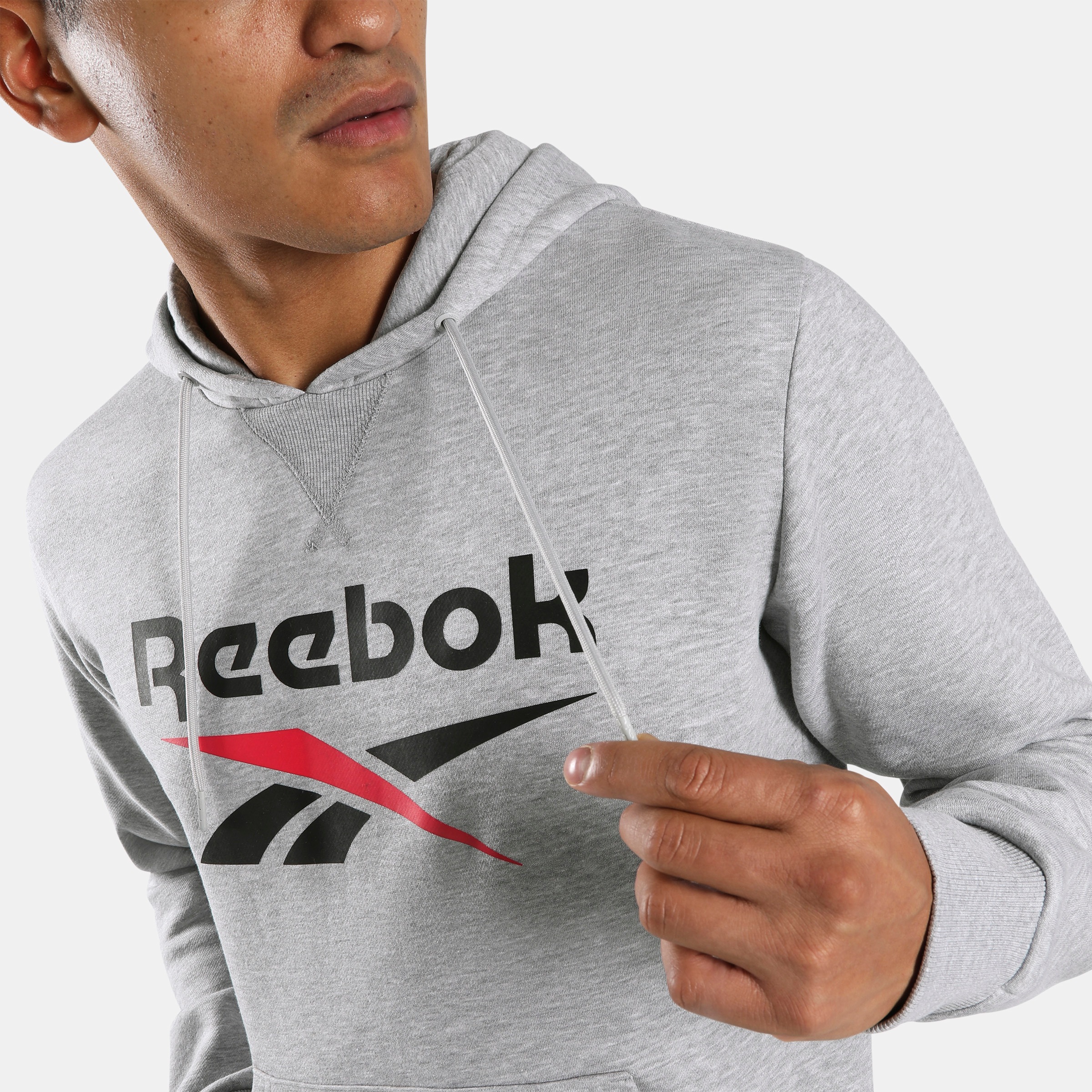 Reebok Kapuzensweatshirt »TRENT 2 COL LOGO HOODY«, mit verstellbarer Kapuze, aus Baumwolle und Polyester
