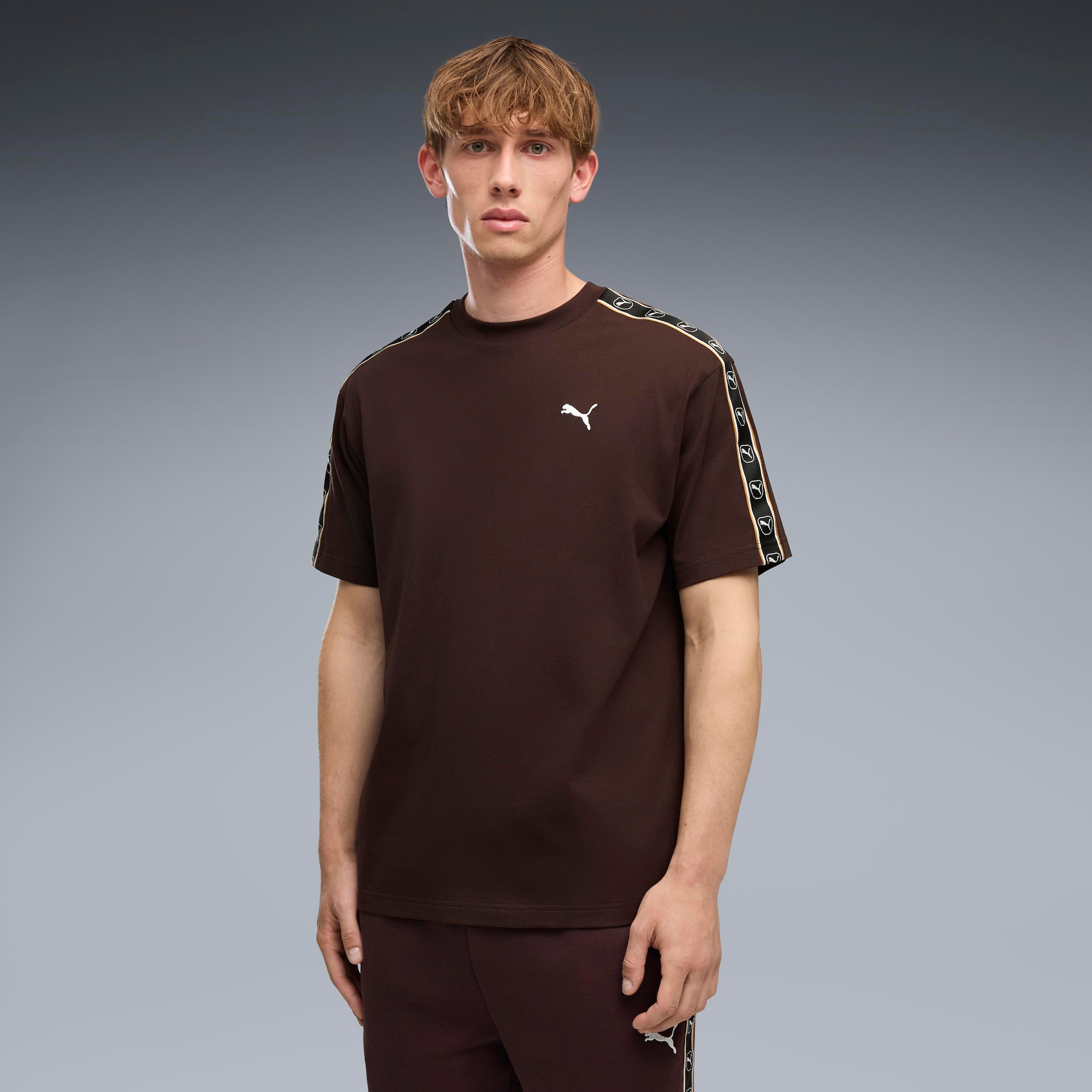 PUMA T-Shirt »ESS ELEVATED TAPE RELAXED TEE« mit Kurzarm, bedruckte oder unifarbene Optik, Relaxed Fit