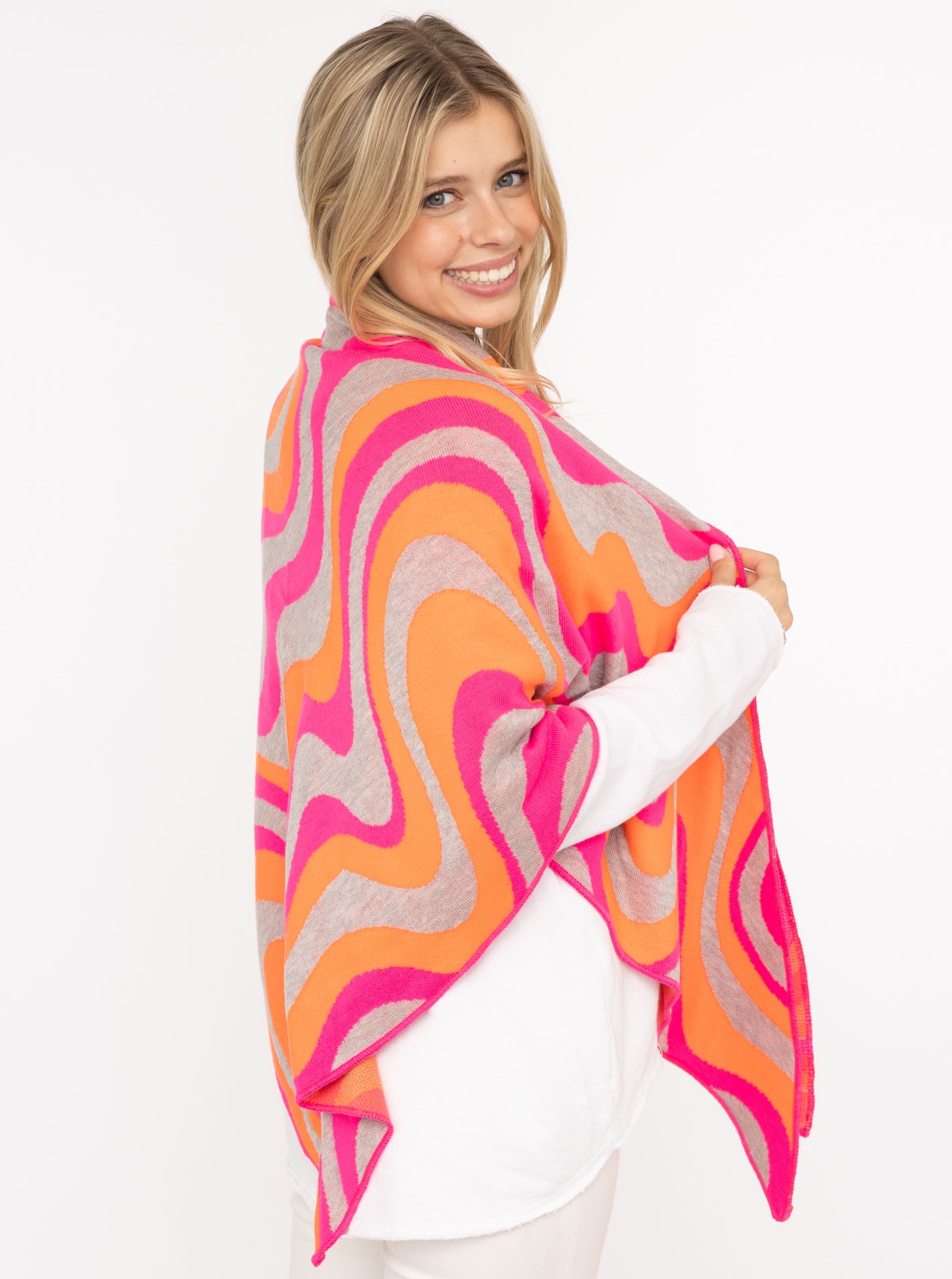 Zwillingsherz Dreieckstuch »"Happy Waves"« auffallendes Muster, Strick, wärmend