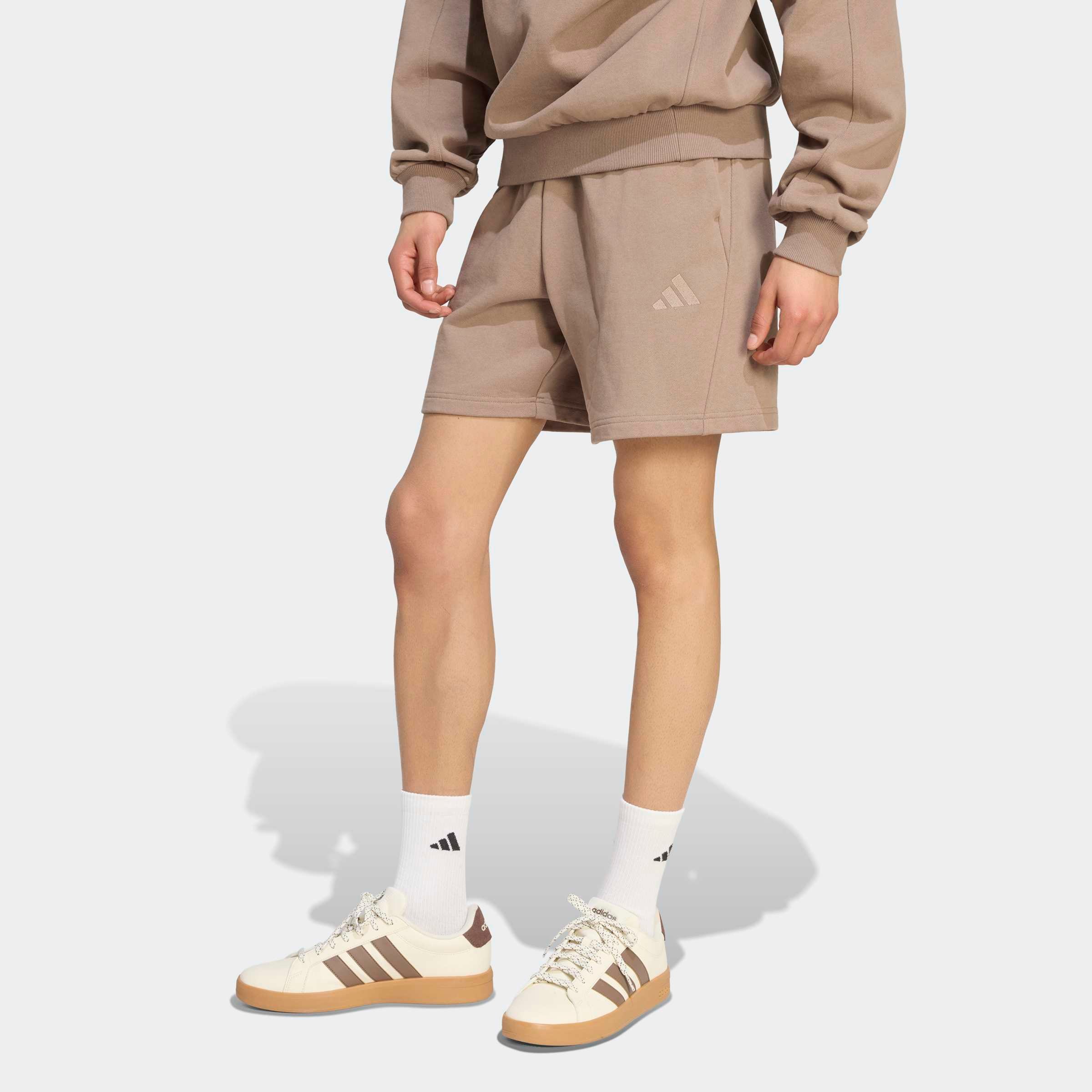 adidas Sportswear Shorts »ADIDAS KIT, KLEINES LOGO«