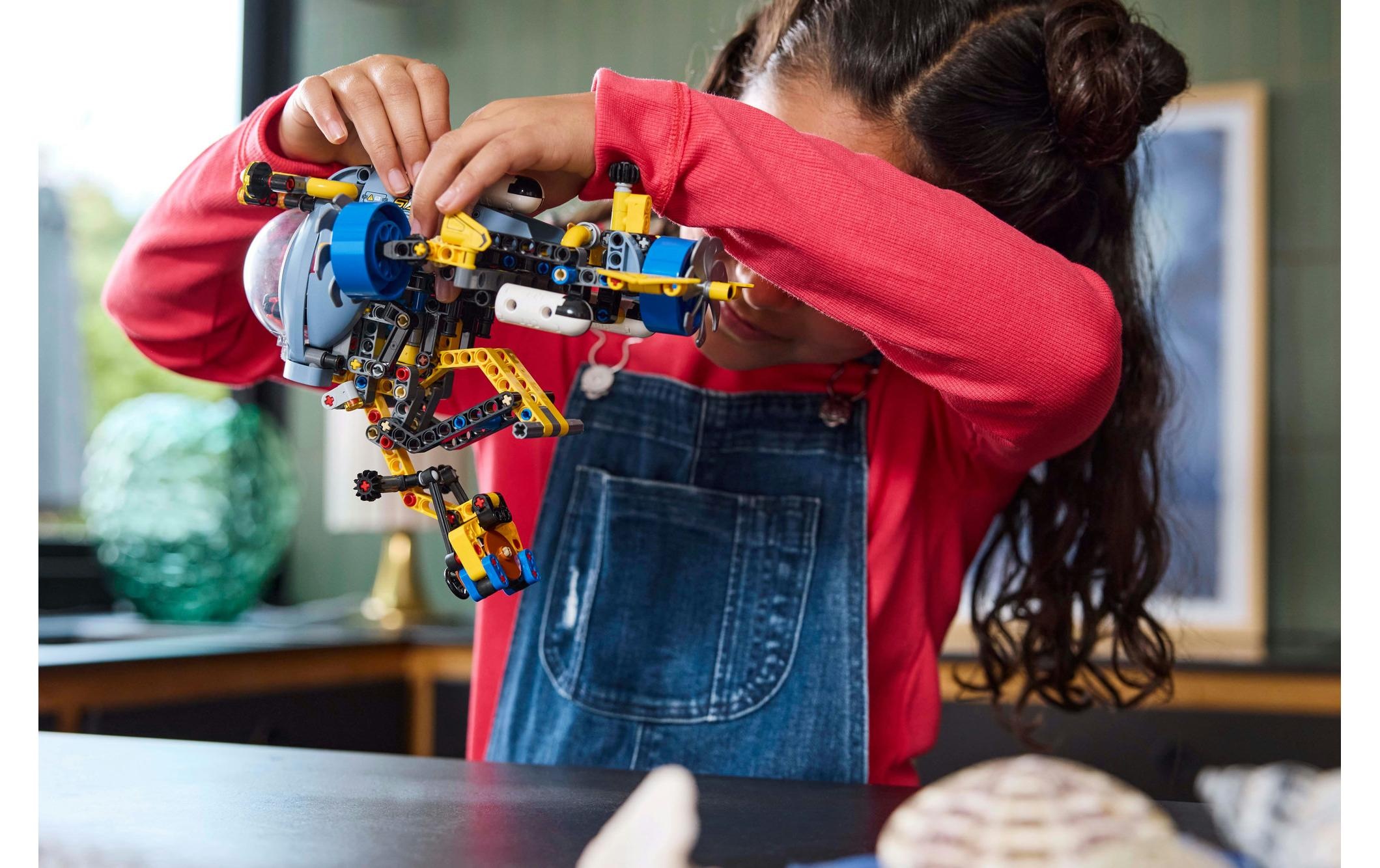 LEGO® Spielbausteine »Technic Tiefseeforscher U-Boot 42201«