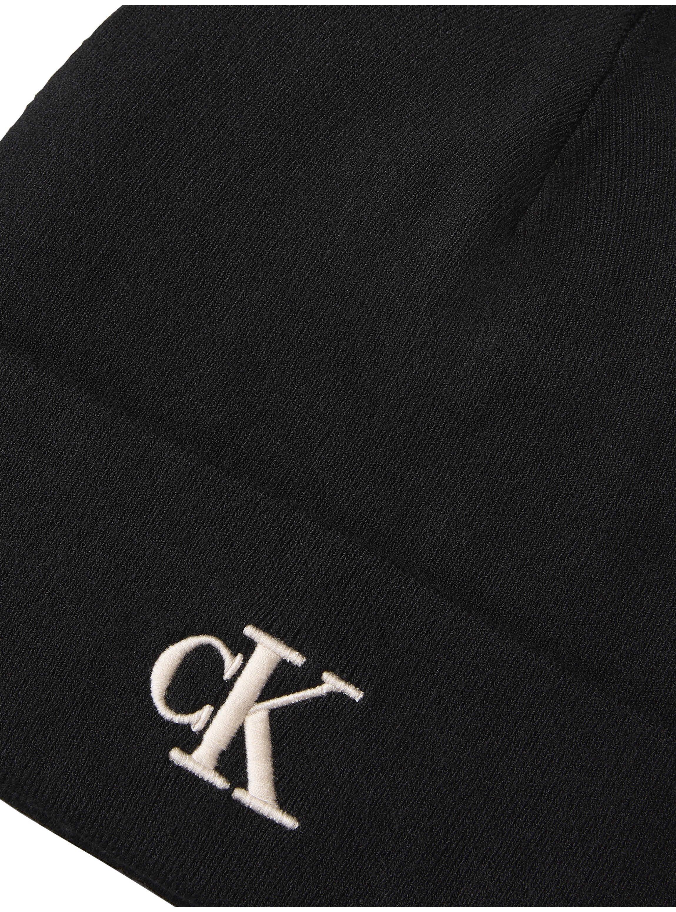 Calvin Klein Beanie »CK FINE RIB BEANIE« Regular fit mit Markenlogo