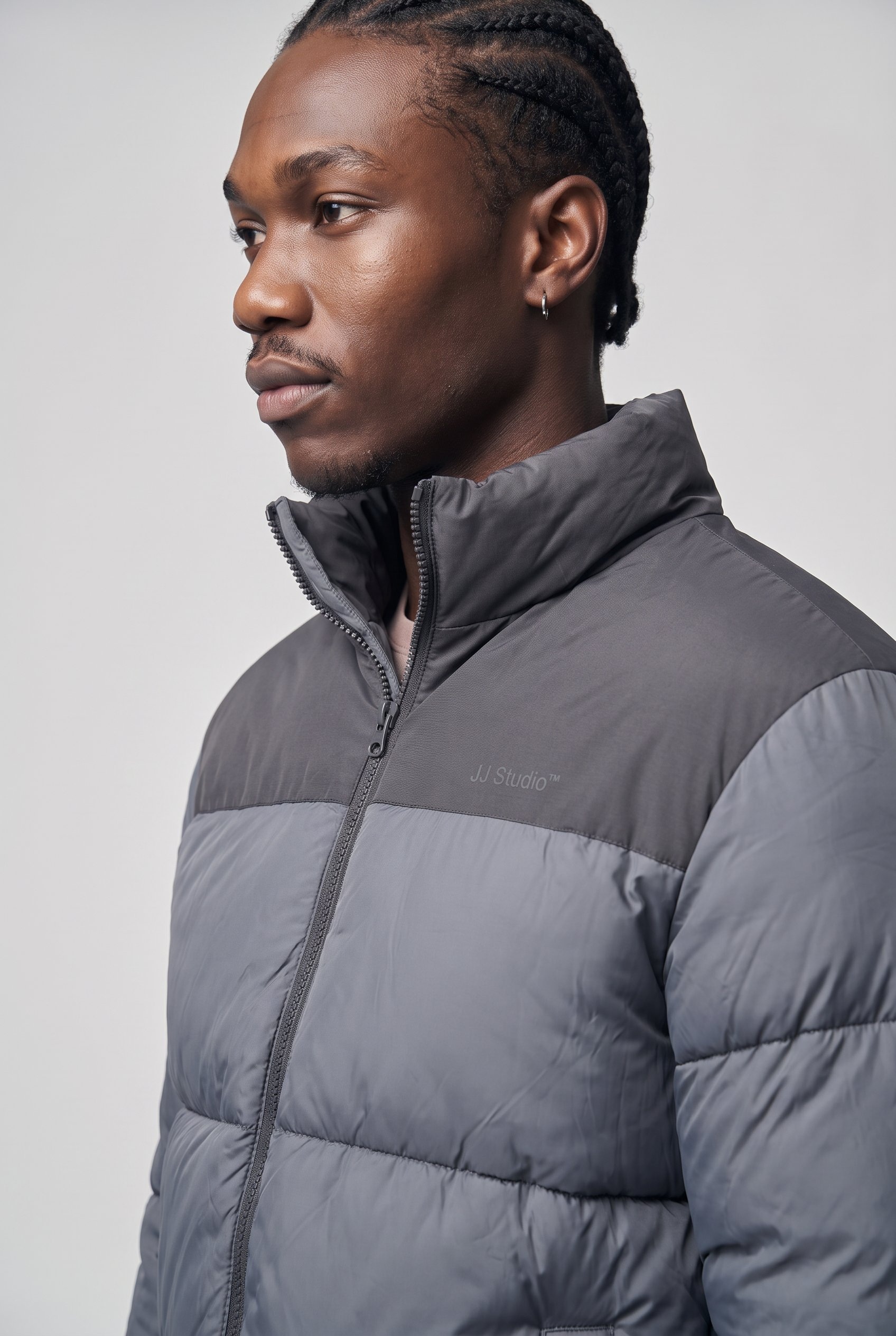 Jack & Jones Veste matelassée »JJRAZE COLLAR STAND PUFFER« fibre synthétique, coupe régulière