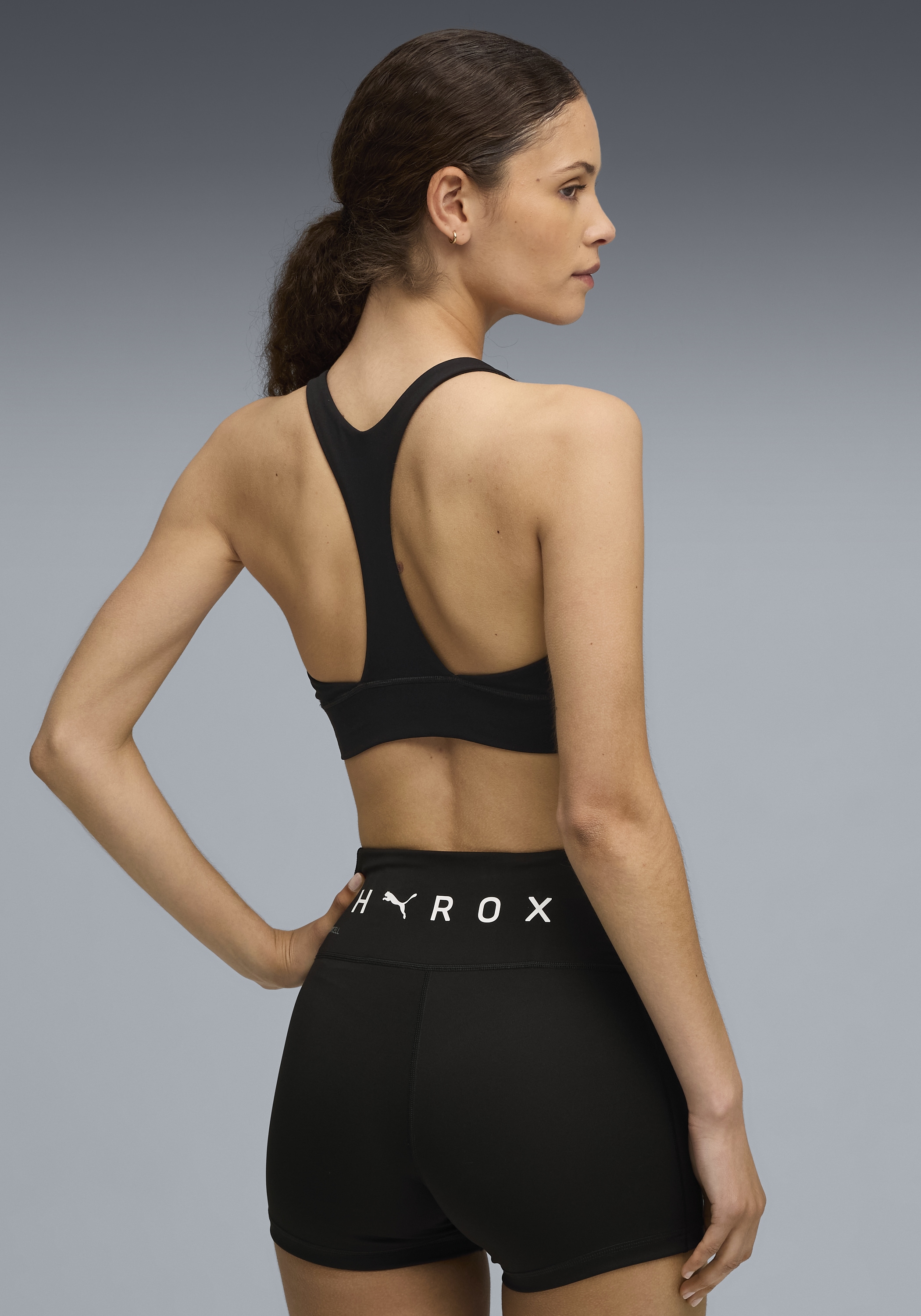 PUMA Sport-BH »W  X HYROX SHAPELUXE HIGH NECK BRA« für Fitness entwickelt, DryCELL Technologie, atmungsaktives Material