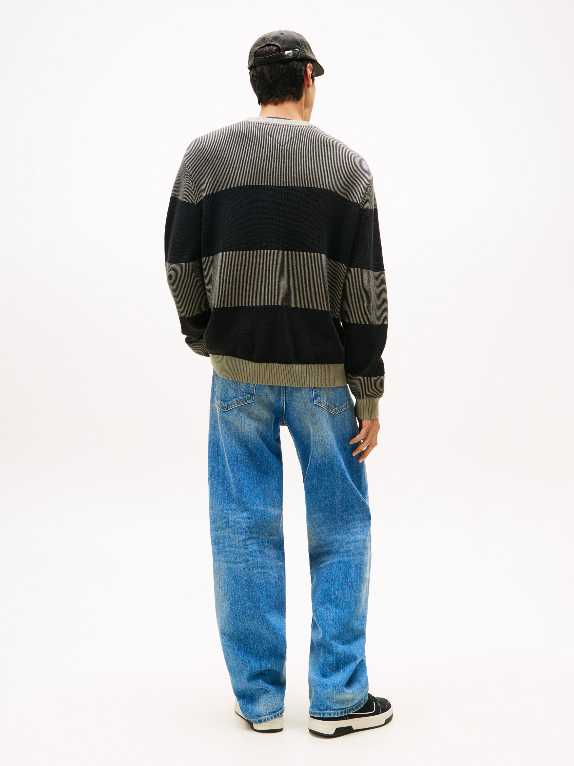 Tommy Jeans Sweatshirt »SCRIPT SWEAT« Regular fit mit Rundhalsausschnitt