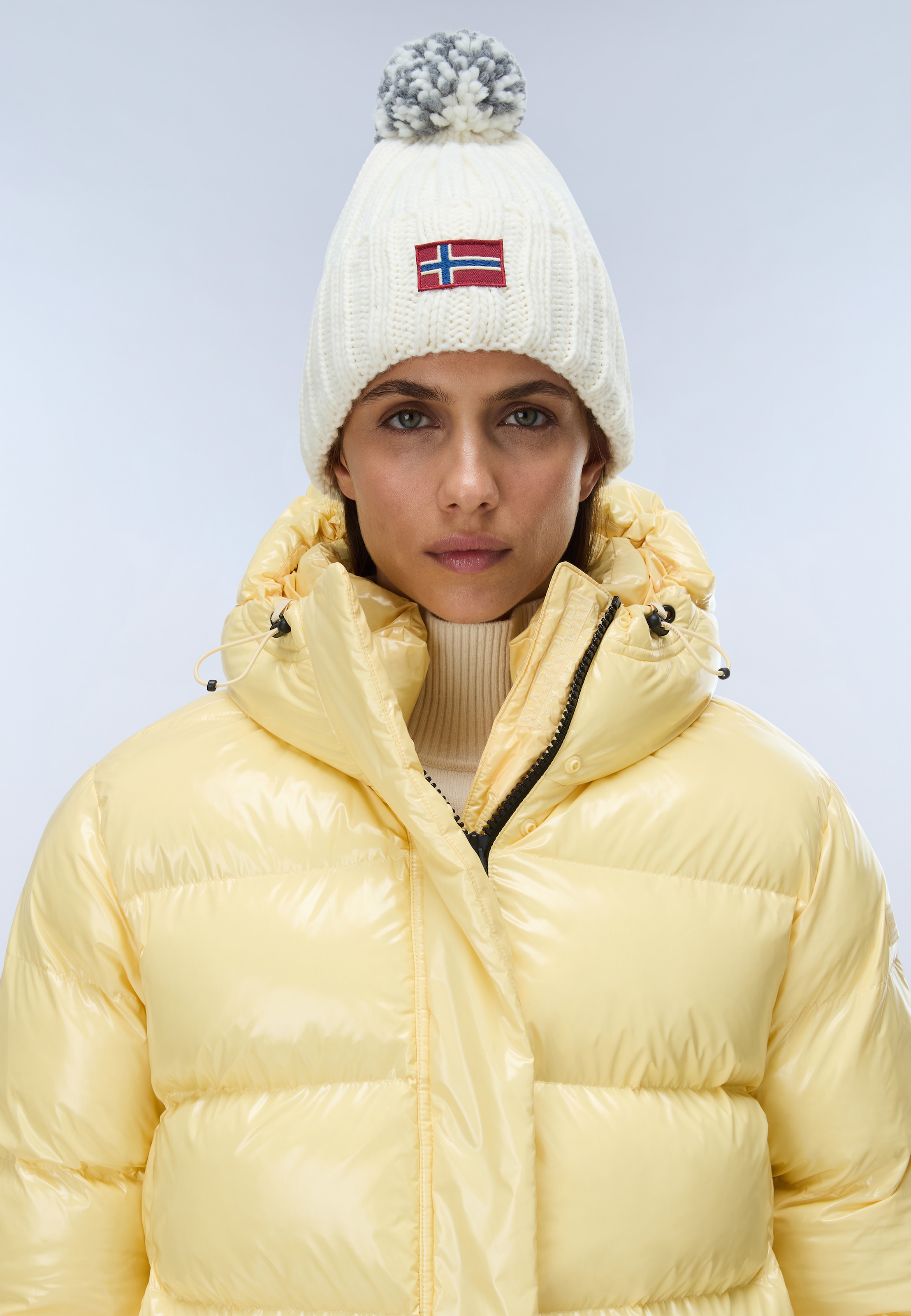 Napapijri Strickmütze »SEMIURY W 3 BEIGE DIMITY« sportlicher Stil, unifarbenes Design, One Size
