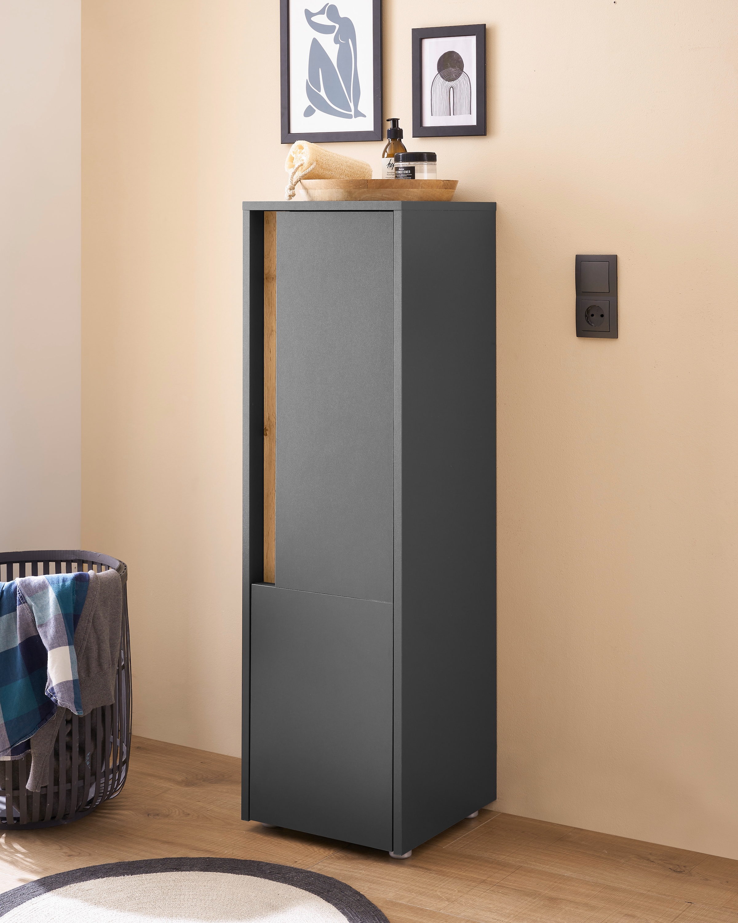 Home affaire Armoire intermédiaire »CITY/GIRON, Badschrank mit Griffmulde, Hochschrank in zeitlosem Design« in den Farben Weiss und Anthrazit verfügbar, viel Stauraum