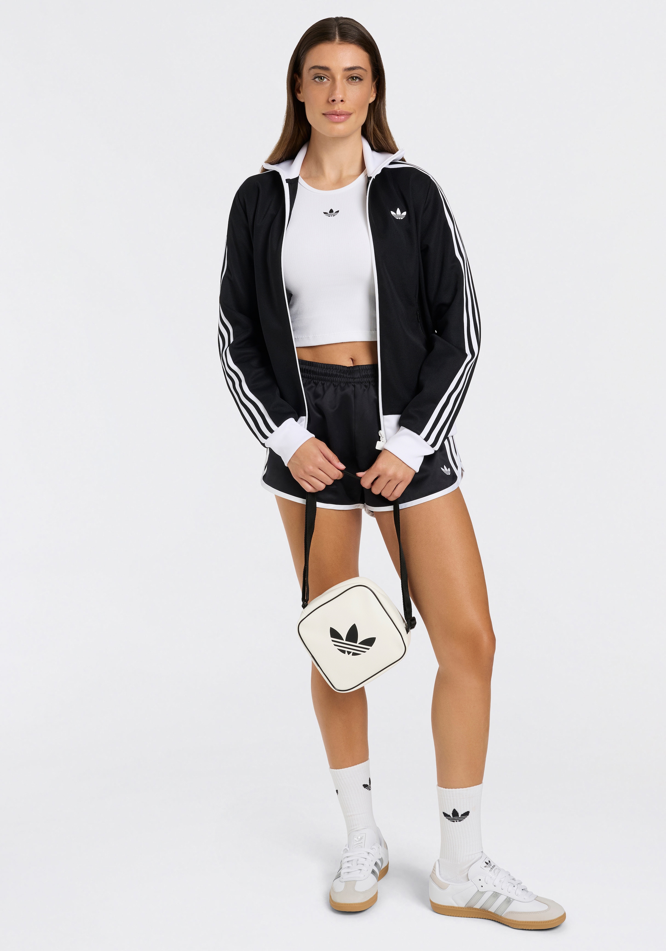 adidas Originals Trainingsjacke »CLASSIC TT« für Erwachsene, mit Reissverschluss, aus Baumwolle