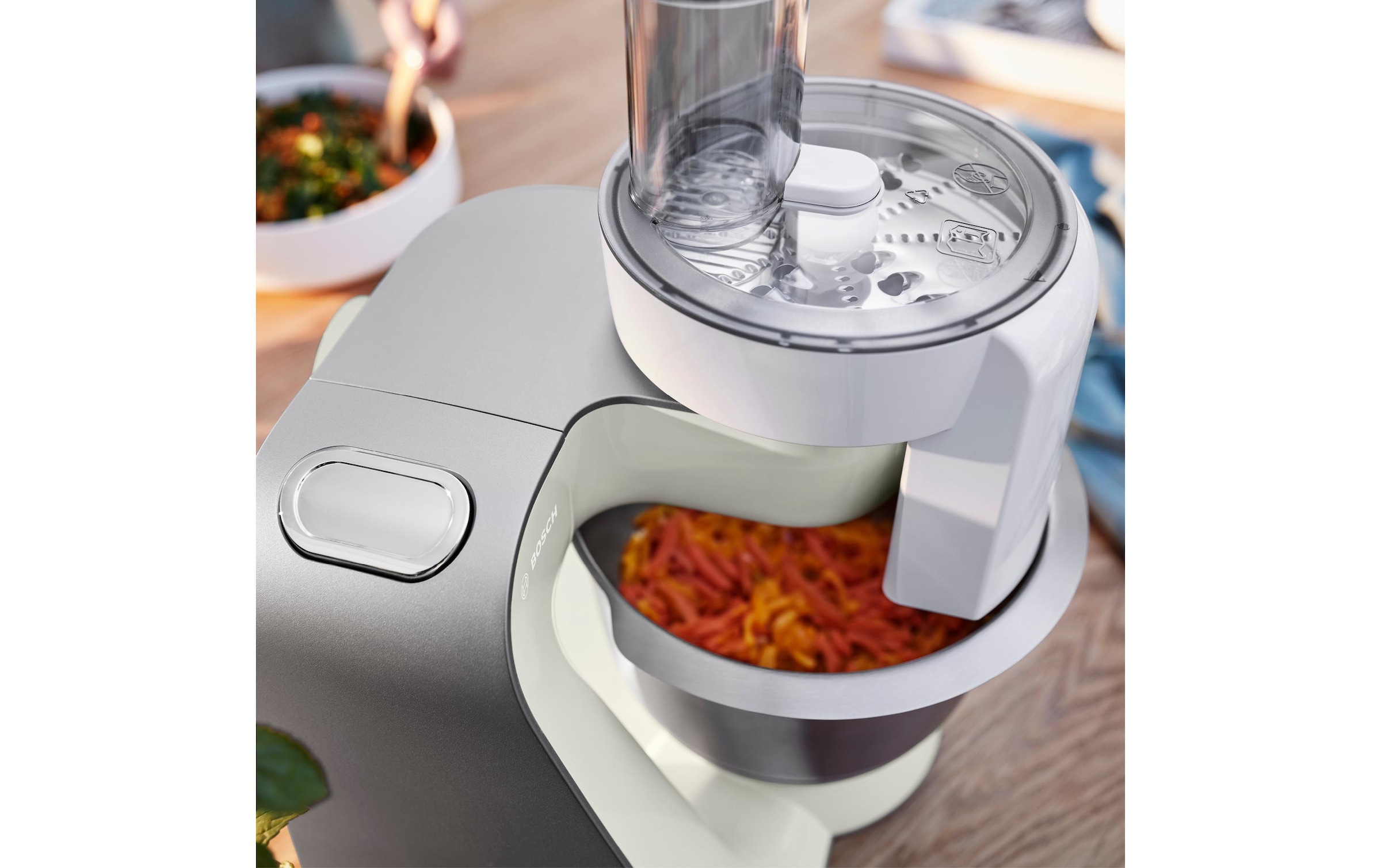 BOSCH Robot de cuisine »Serie 4 MUM58L20, Durchlaufschnitzler, Mixer, grau« 3 Scheiben, Schüssel, Knethaken/Rühr-/Silikonbesen, spülmaschinenfest