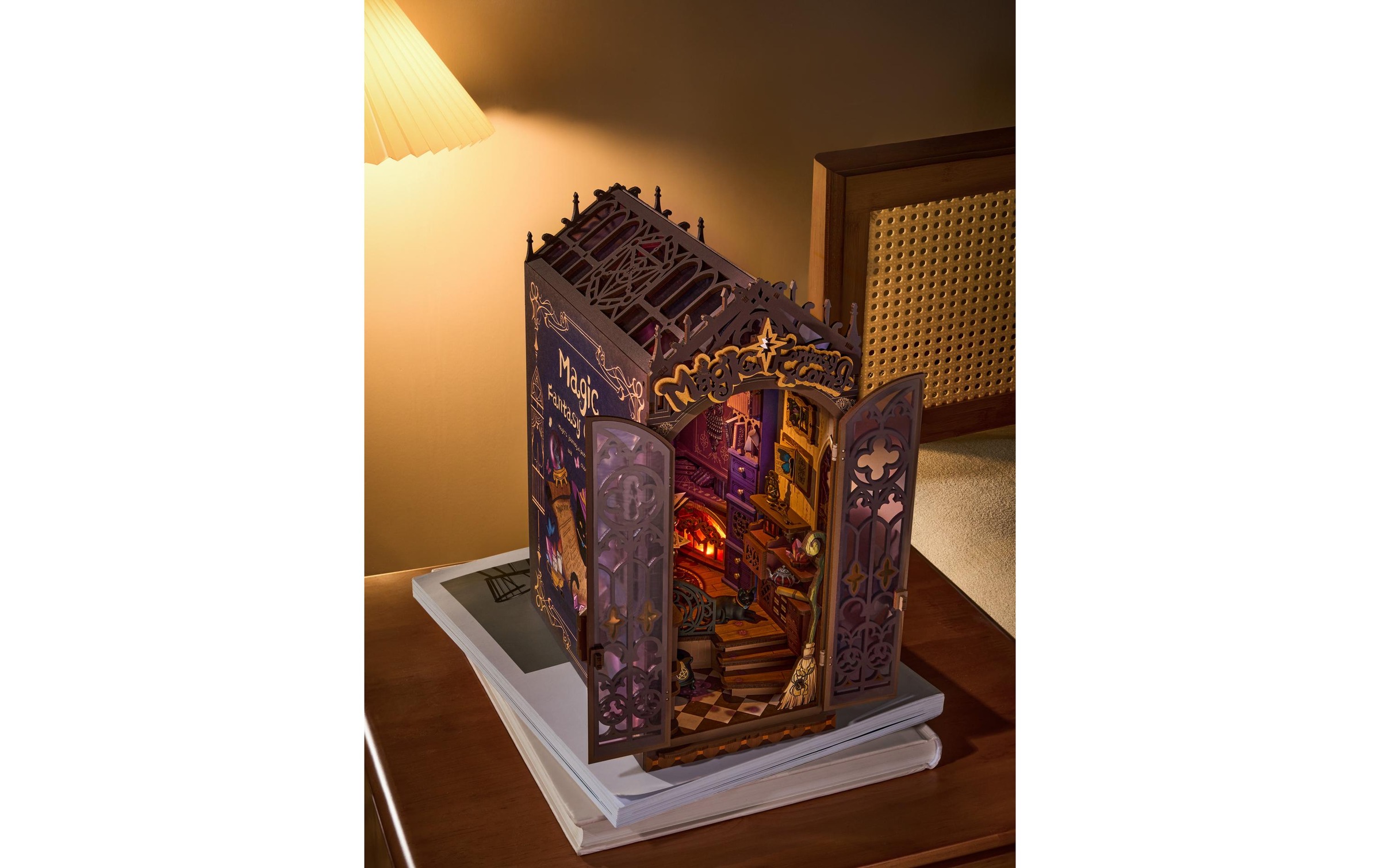  Modellbausatz »Rolife Magic Fantasy Corner Holzbausatz Diorama« 185 Stk. tlg.