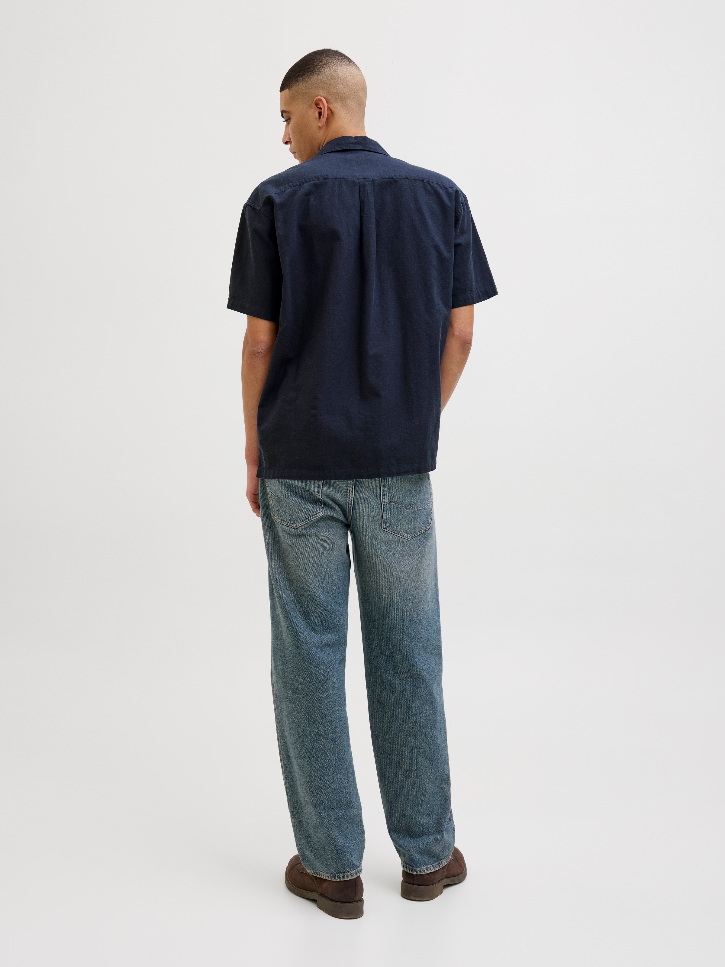 Jack & Jones Kurzarmhemd »JJESUMMER RESORT SHIRT SS SN« mit Resort Kragen