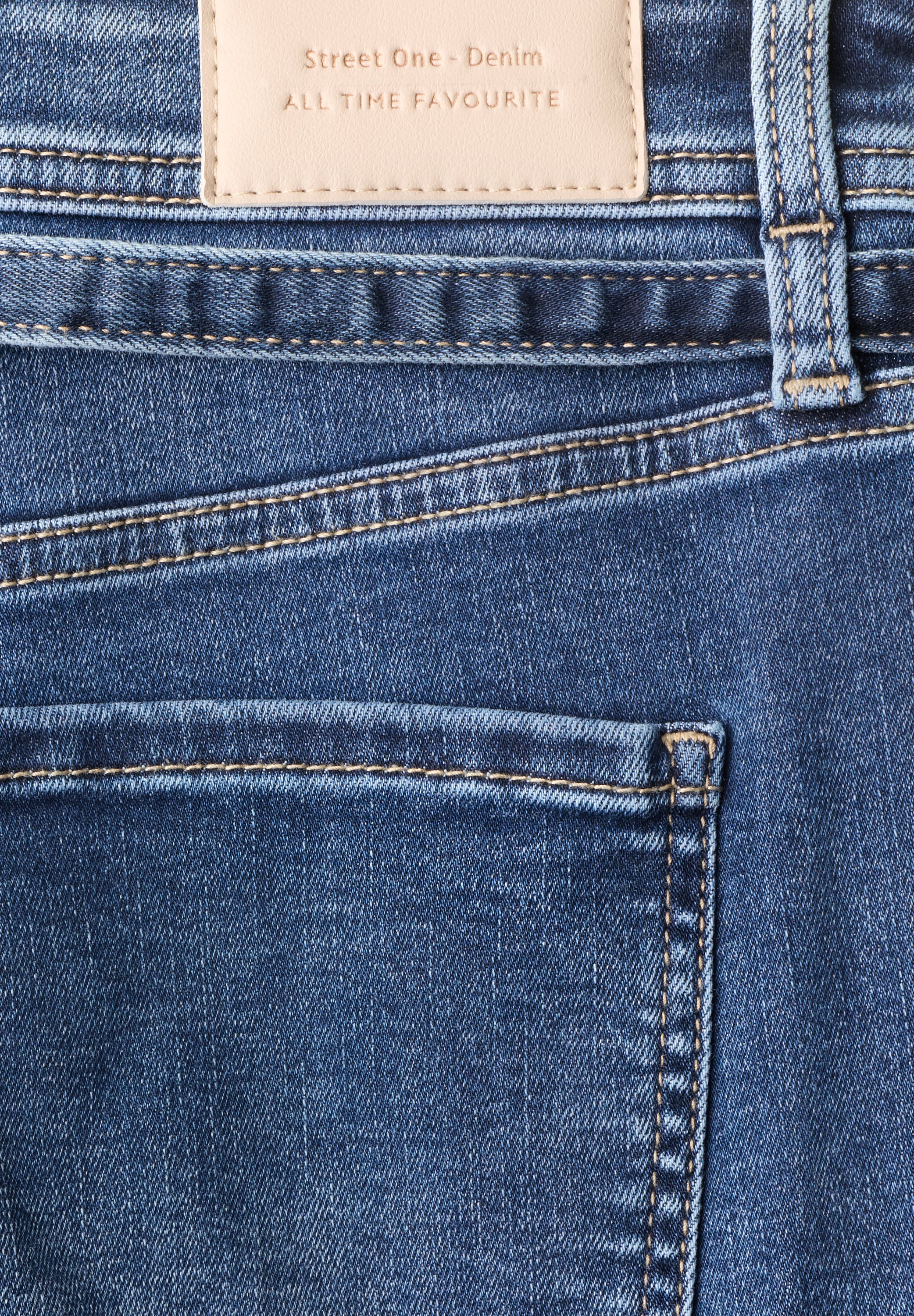 STREET ONE Jeans droit »Style Amalia« mit Jeans-Gürtel / Stretch