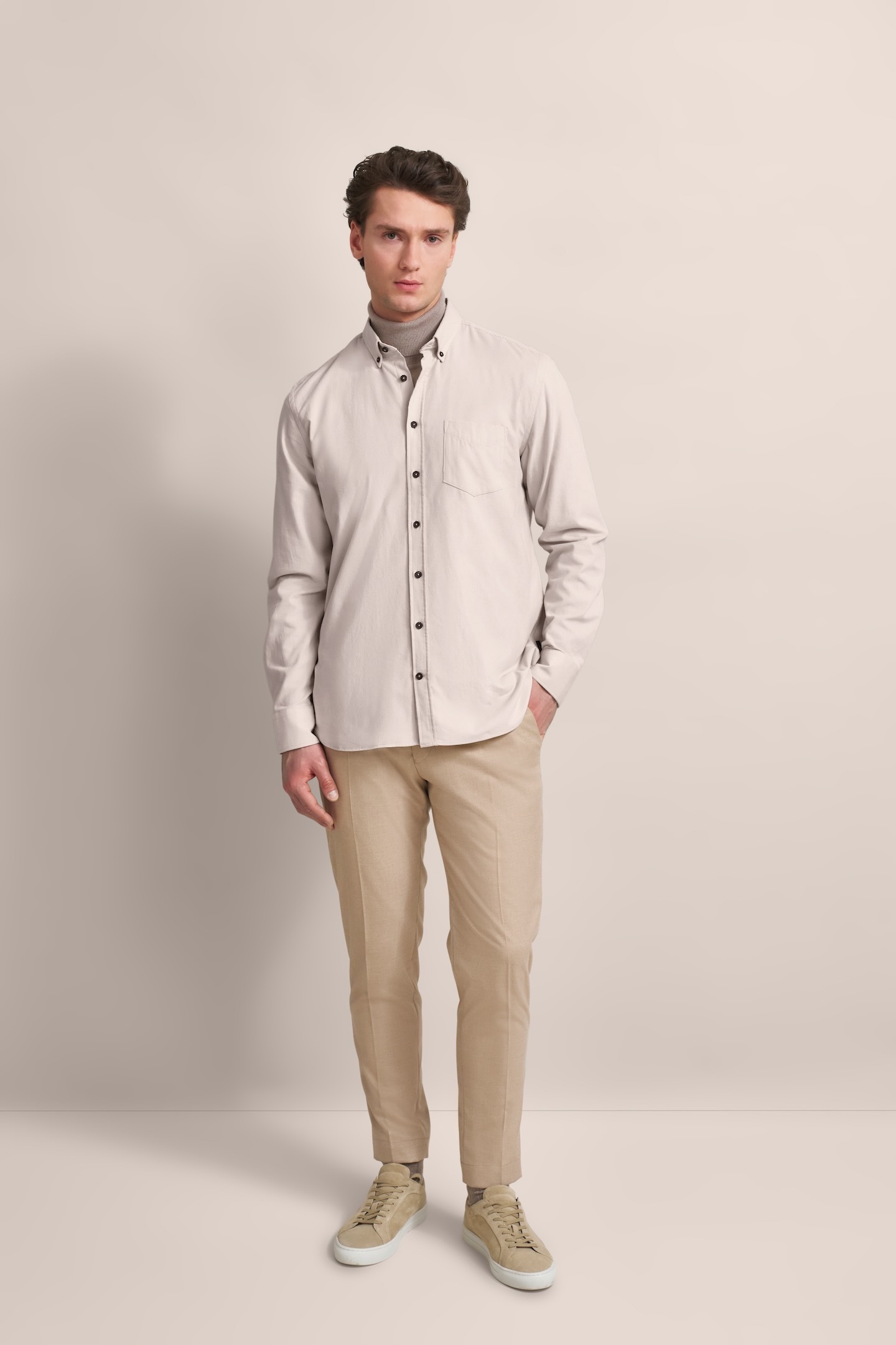 bugatti Chemise à manches longues aus modernem Feincord