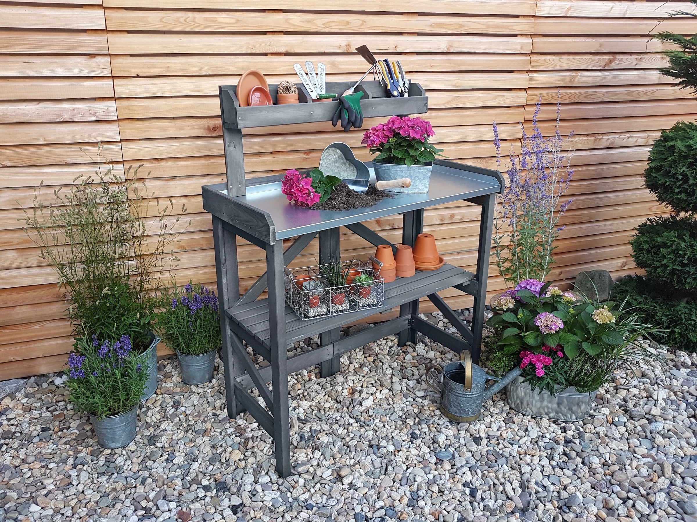 promadino Table de plantation »aus massivem Kiefernholz, wetterfest imprägniert« avec surface de travail galvanisée et étagère universelle