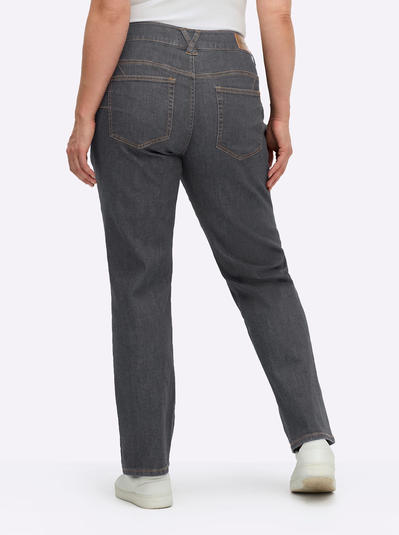 Sheego Jeans confortables 1 cuis