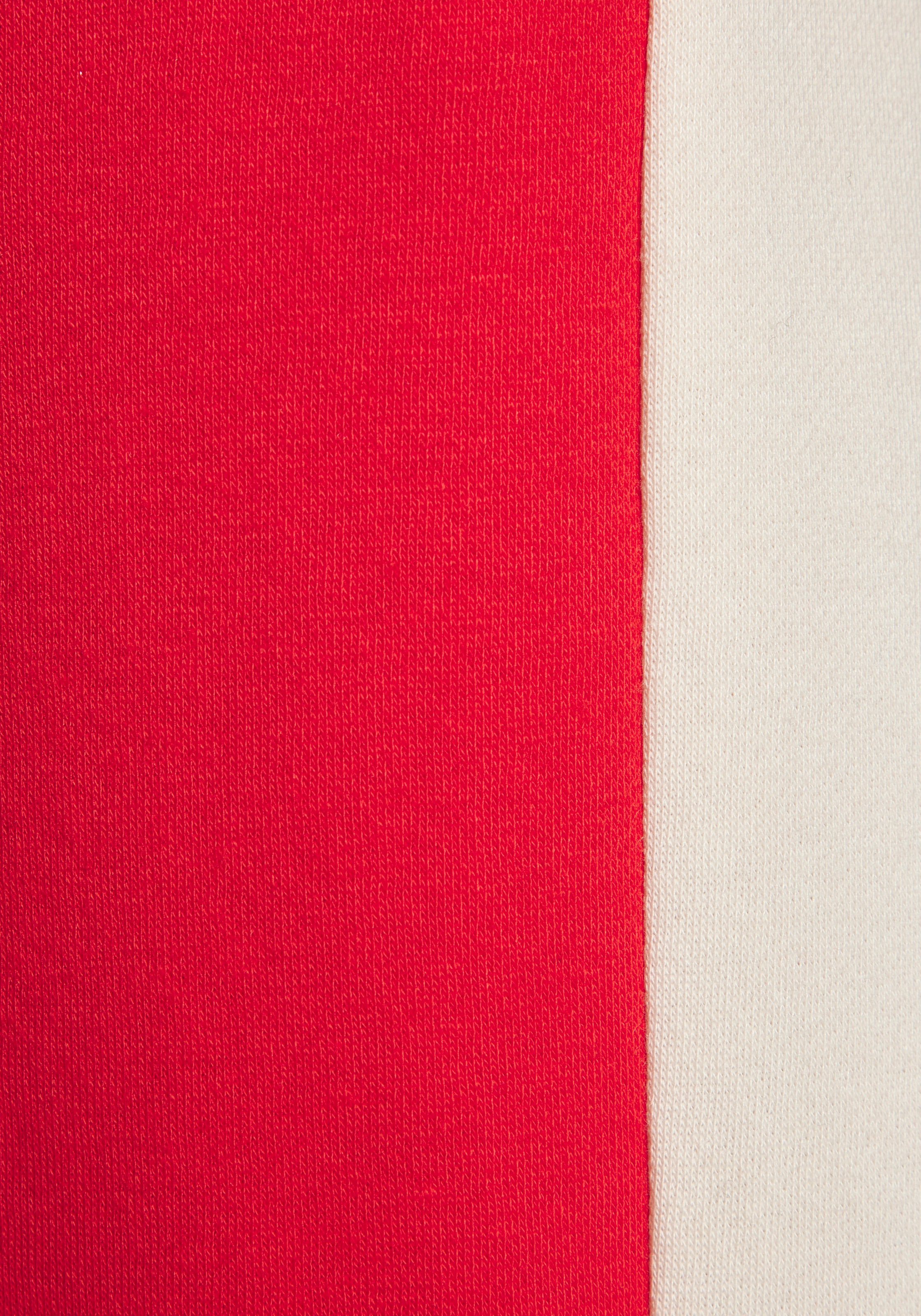 Bench. Loungewear Loungehose  mit Seitenschlitzen am Beinsaum und Silikon Logo Badge, Loungewear