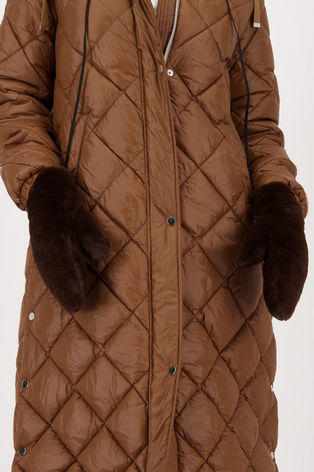 Monari Mitaines Regular fit mit Fellimitat