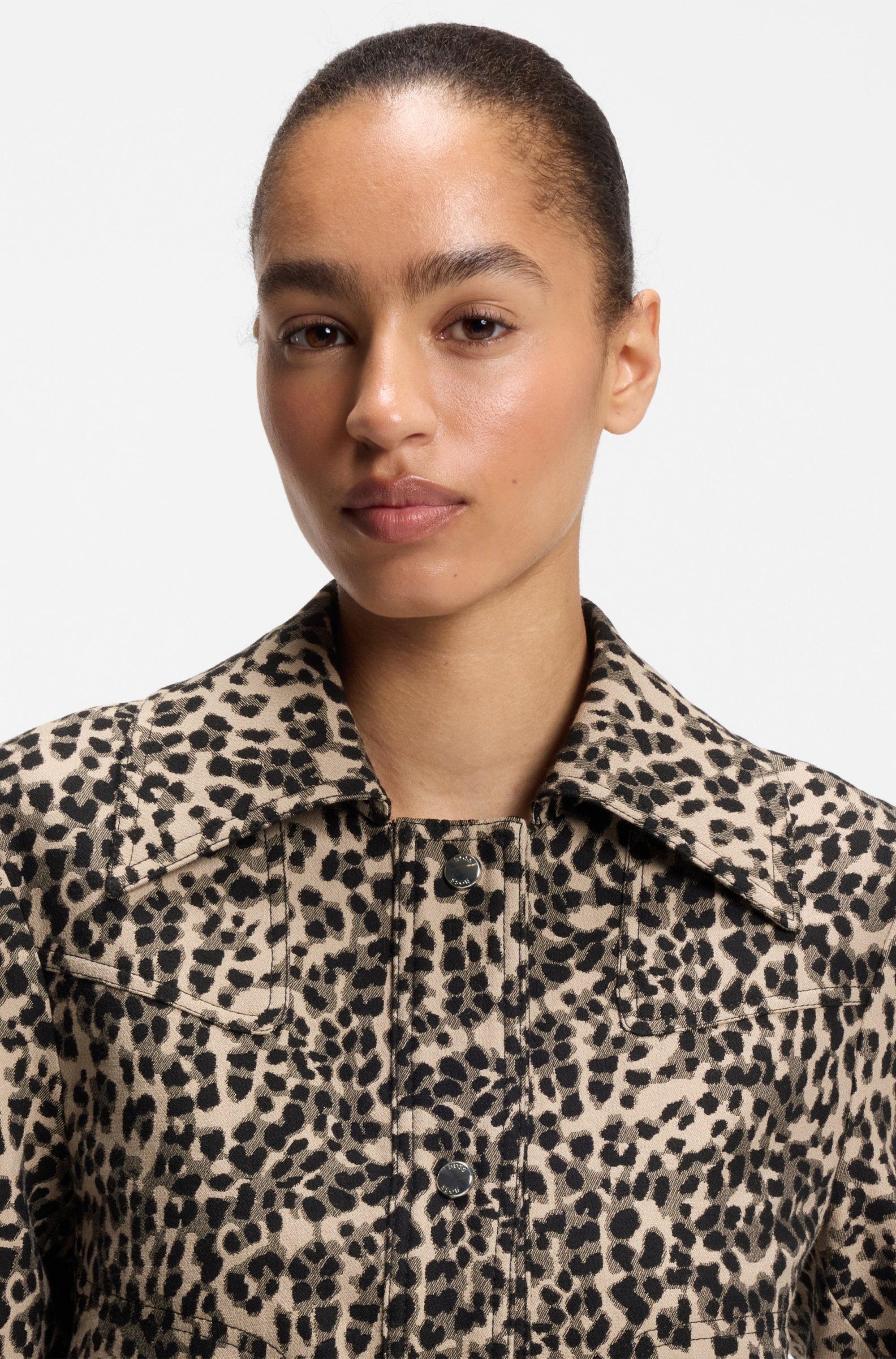 BOSS ORANGE Kurzblazer »Janima Premium Damenmode« mit geschlitzten Ärmeln, Regular Fit