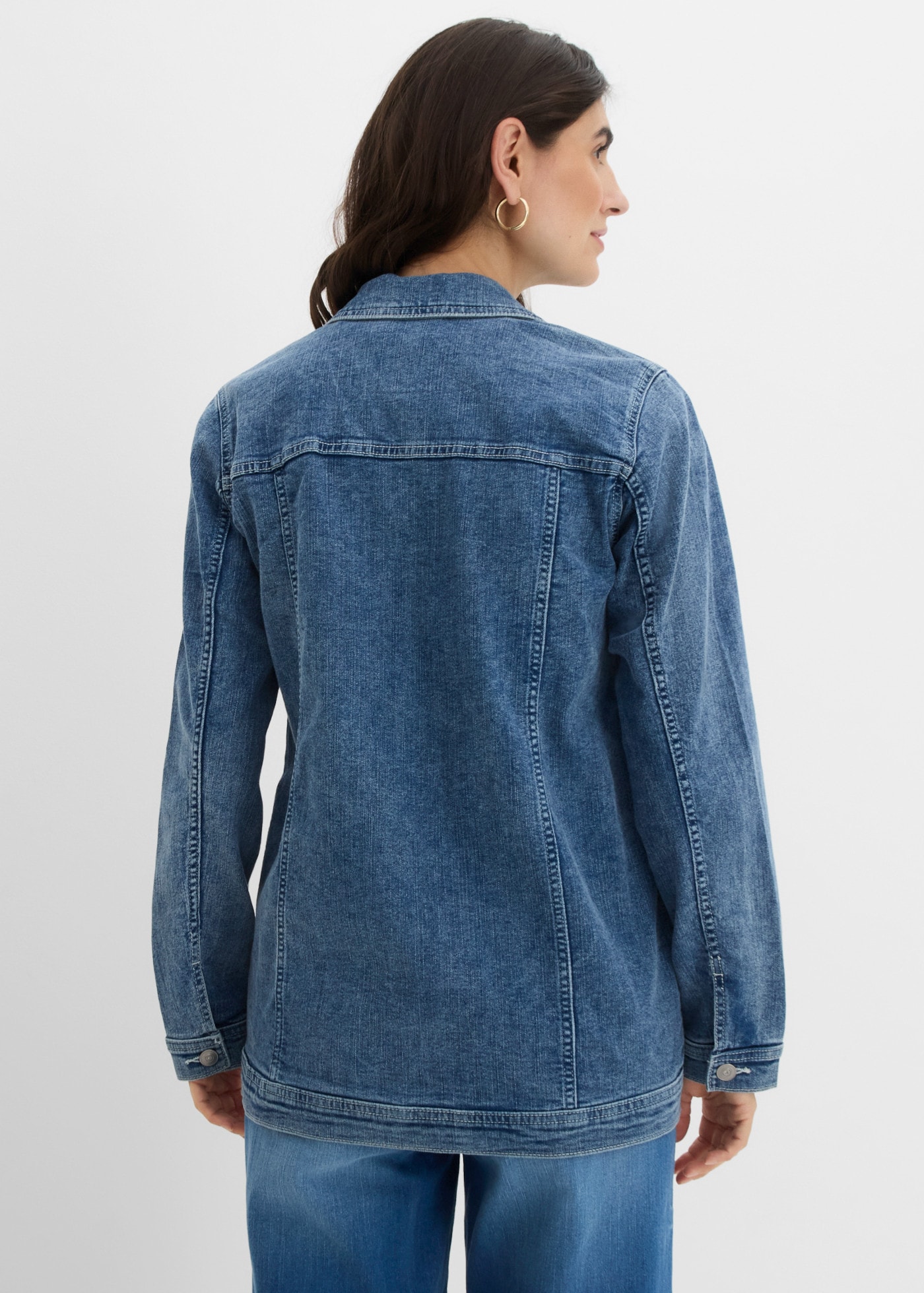 bonprix Veste en jean Coupe loose fit, forme boyfriend ample, avec une part d'élasthanne