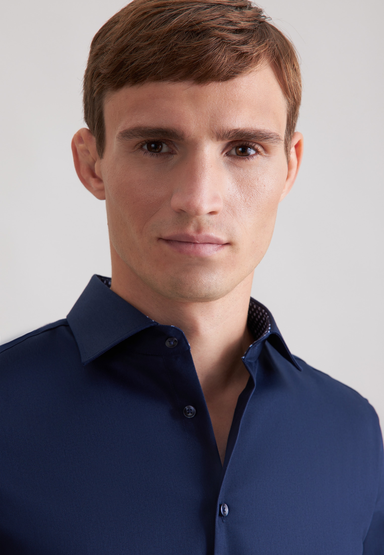 seidensticker Chemise d'affaires »Schwarze Rose« Slim 1/1 Kentkragen Uni