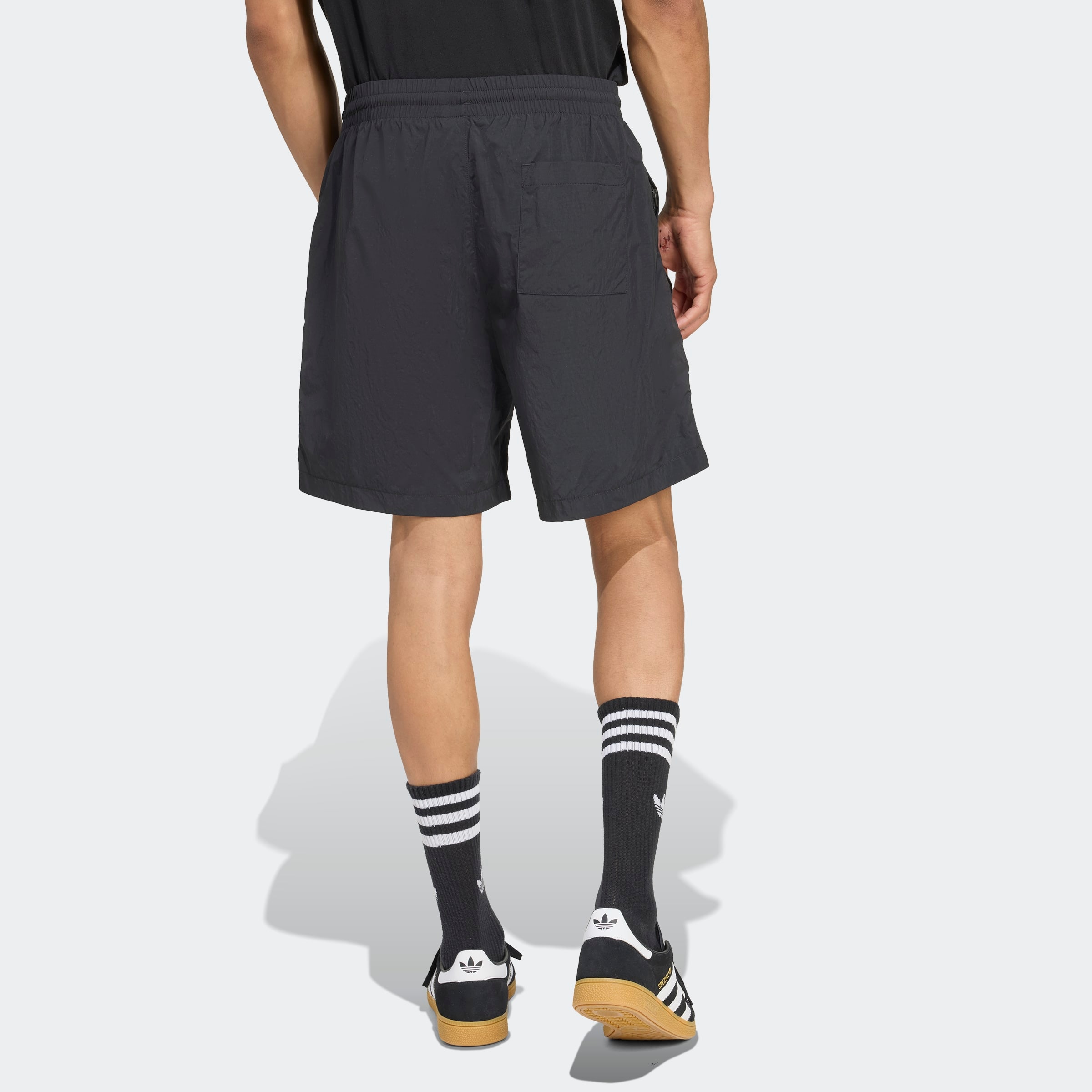 adidas Originals Shorts »ESS WVN SHORTS«