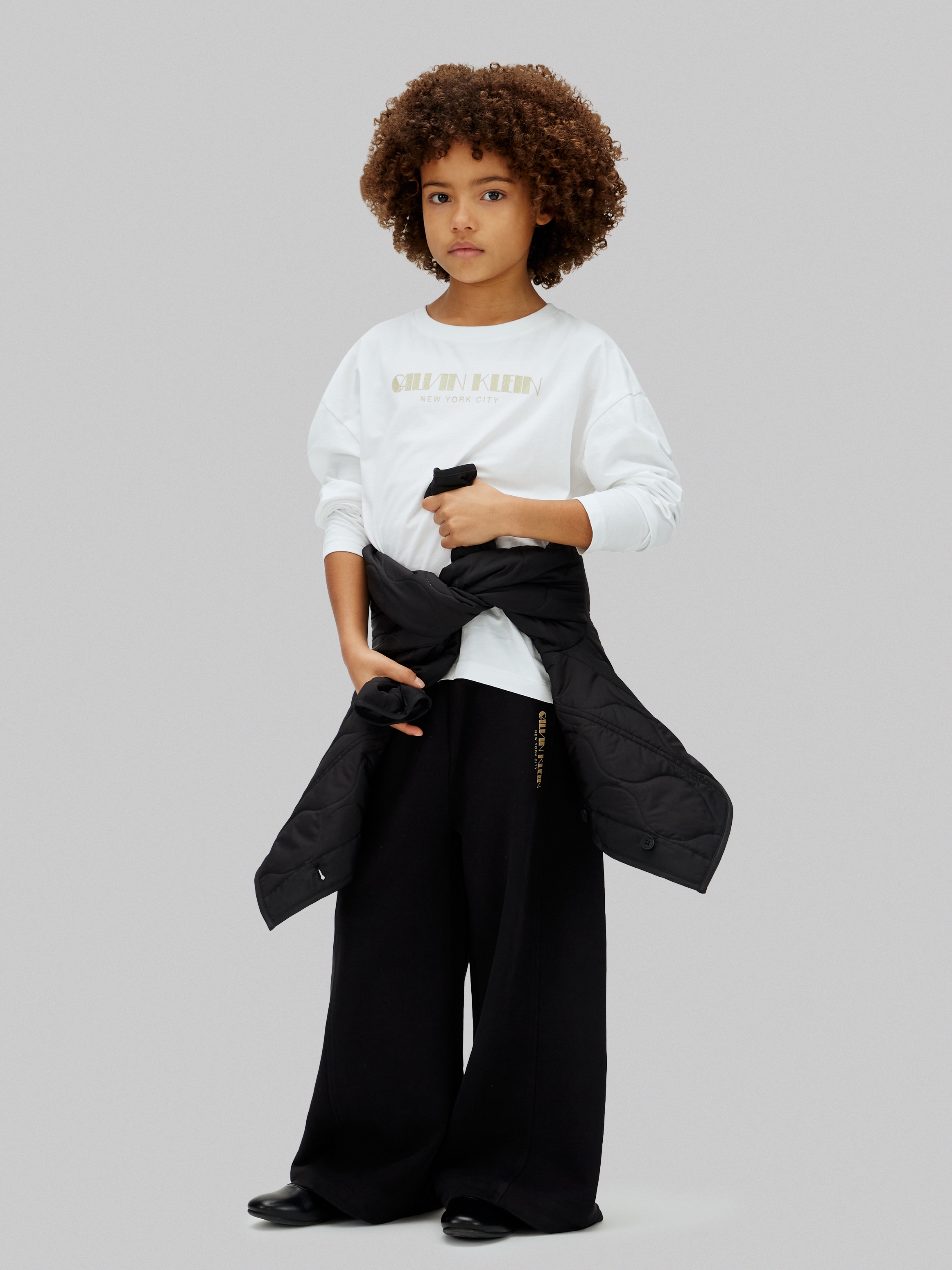 Calvin Klein Jeans Sweathose  Glitzer-Logodruck, Regular Fit, für Kinder bis 16 Jahre