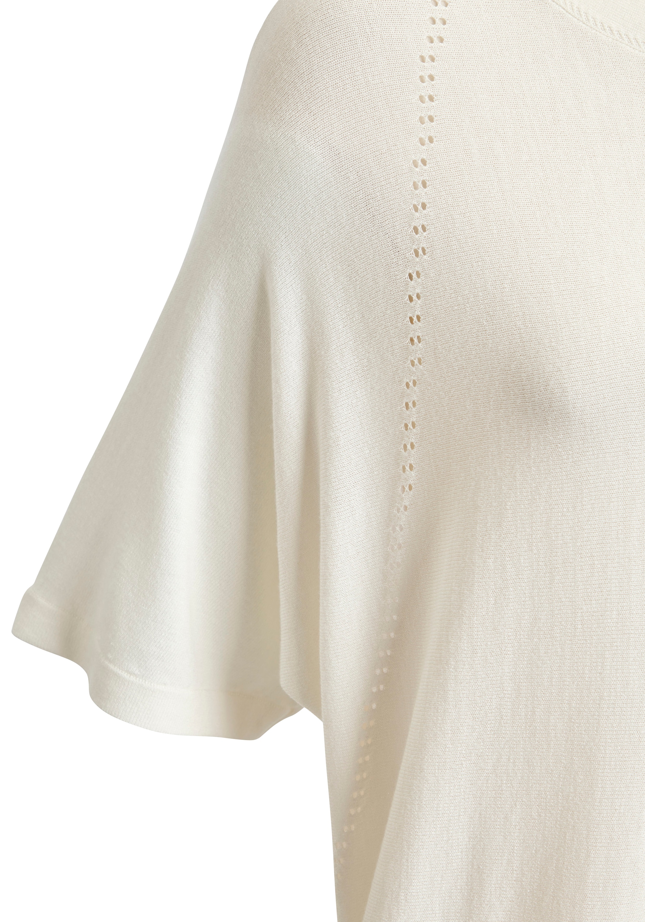 Vivance Kurzarmshirt »mit sommerlichem Lochstrickmuster« aus luftigem Viskose-Strick
