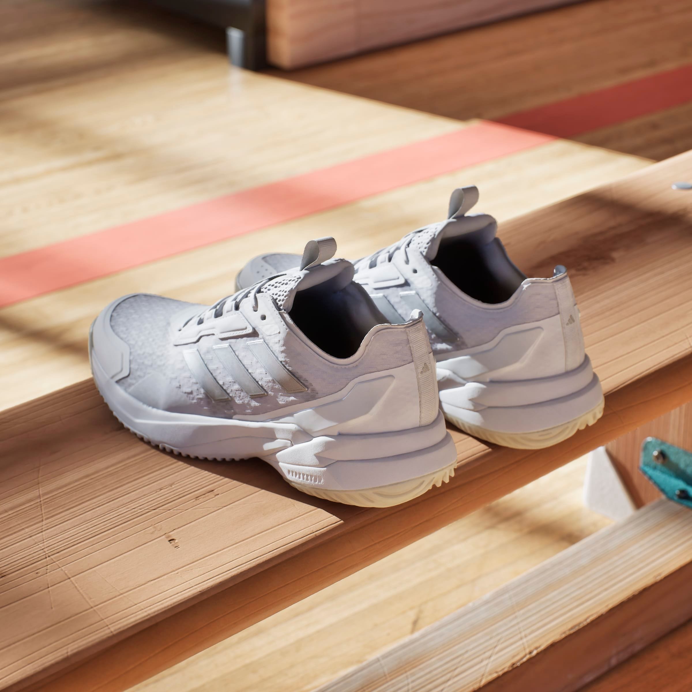 adidas Performance Chaussures de handball »CRAZYFLIGHT 6 HALLEN«  besonders geeignet für Handball und Volleyball