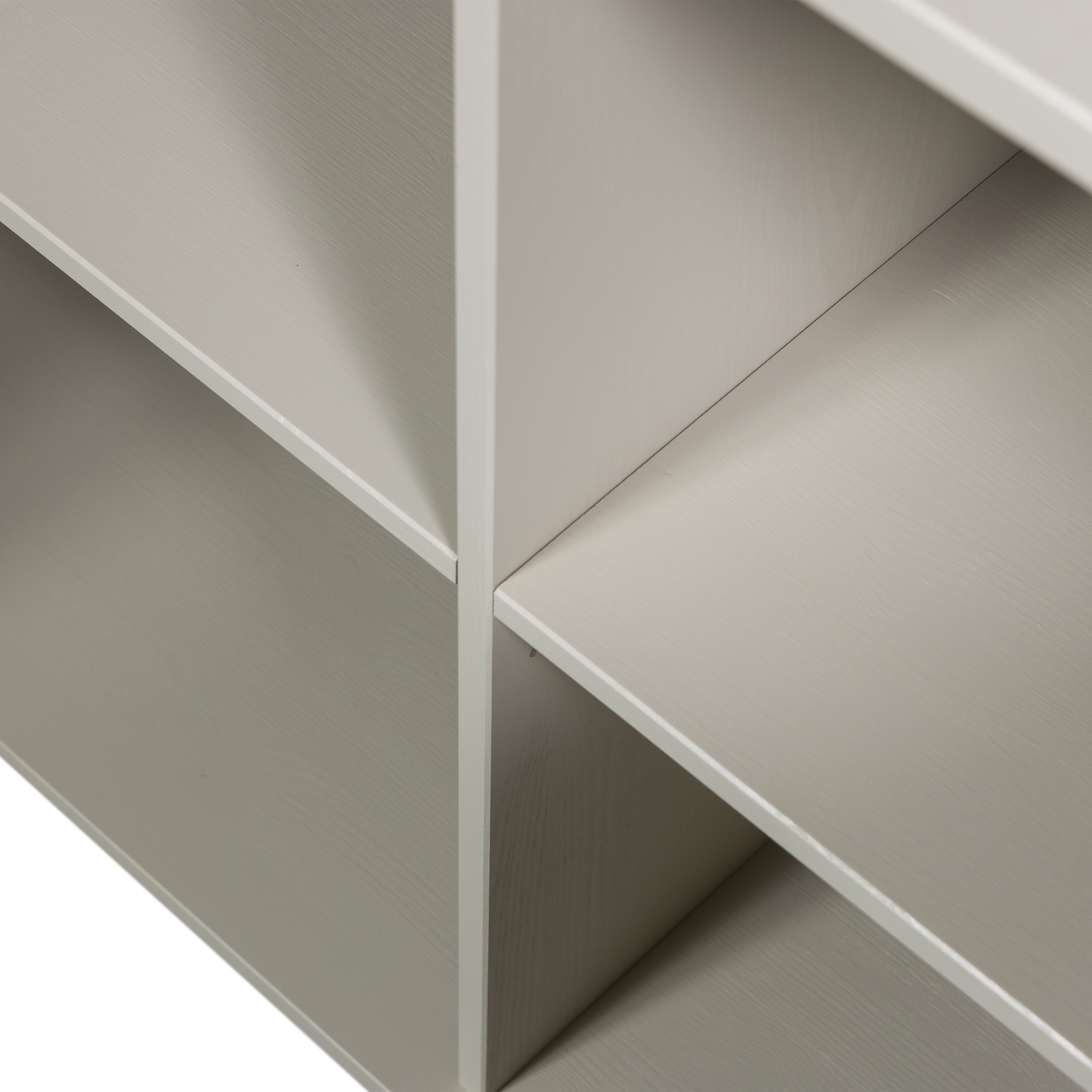 WOOOD Buffet »Gravu« Buffet New Gravure de WOOOD, design élégant et beaucoup de rangement