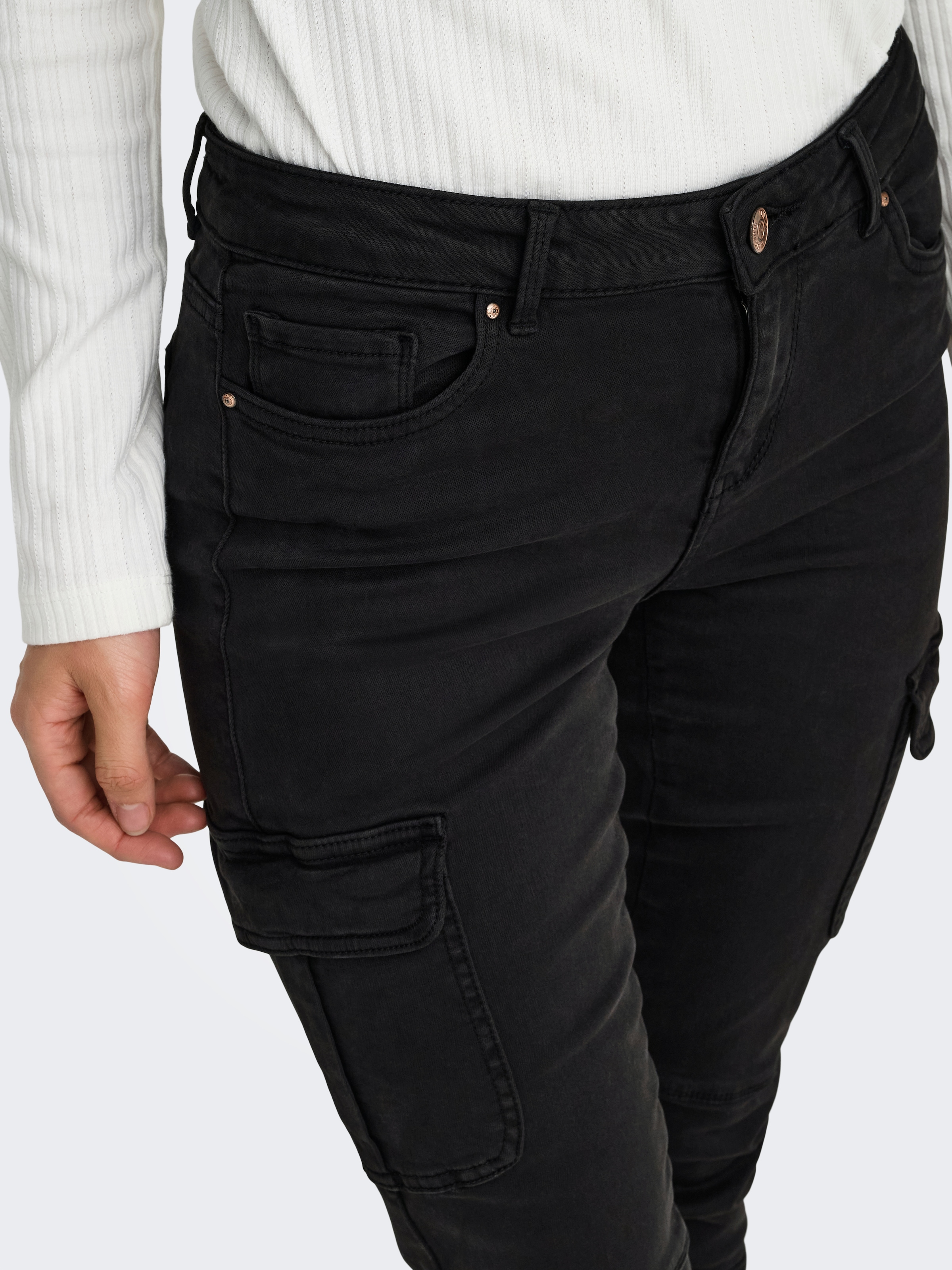 ONLY Cargohose »ONLMISSOURI REG ANK CARGO PNT NOOS«  mit Stretchsäumen