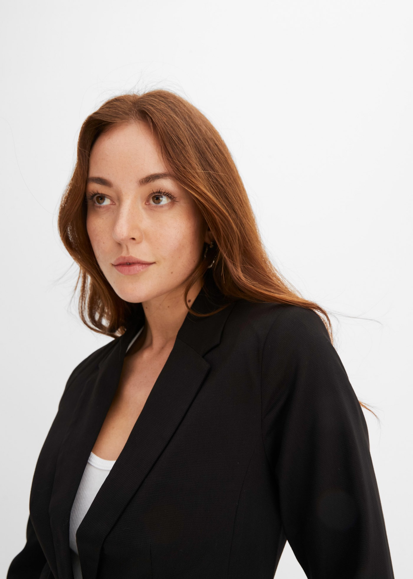 bonprix Veste blazer »Blazer« Style festif, coupe étroite, avec poches passepoilées