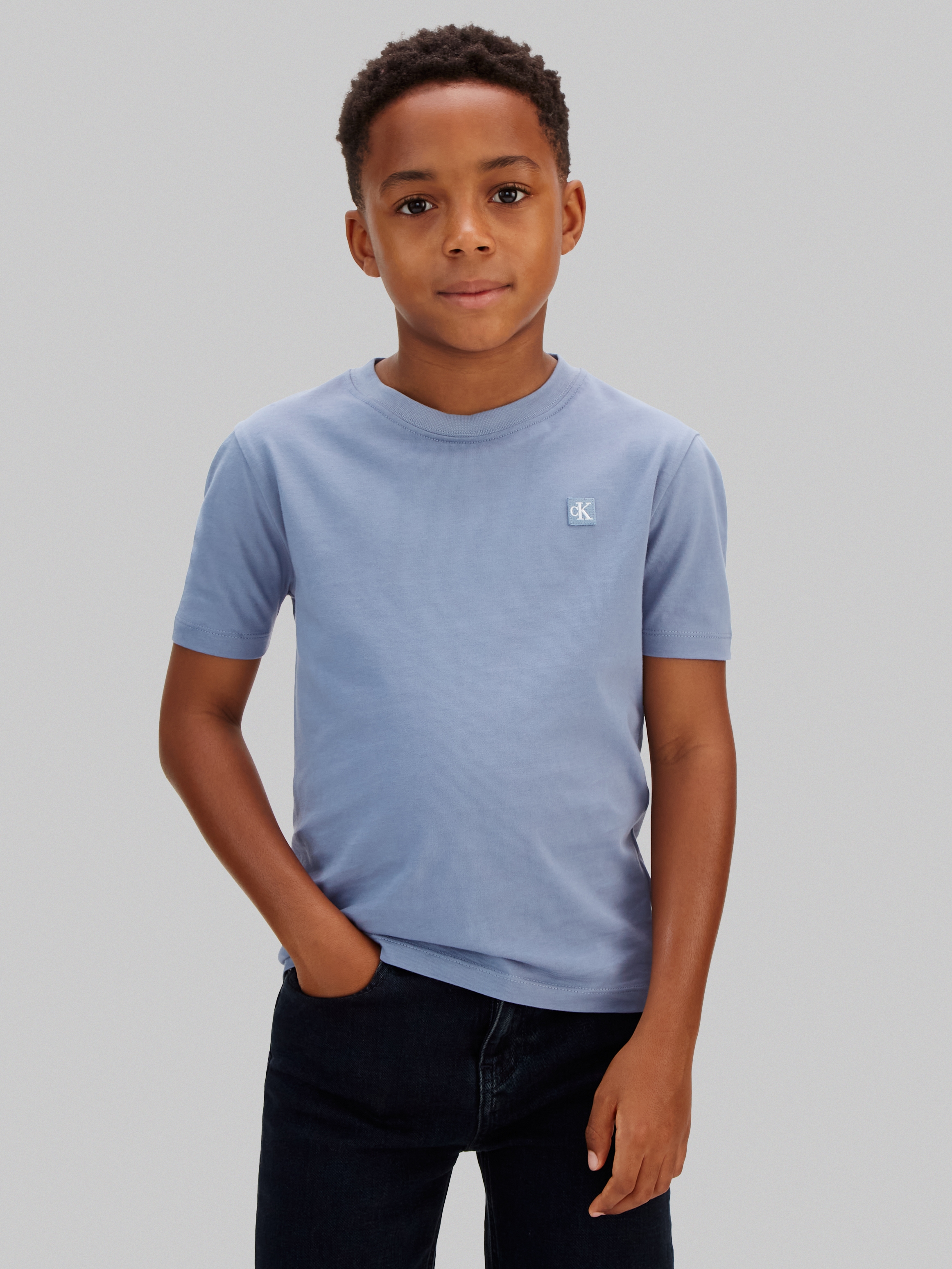Calvin Klein Jeans T-Shirt »MONO MINI BADGE T-SHIRT« Regular fit für Kinder