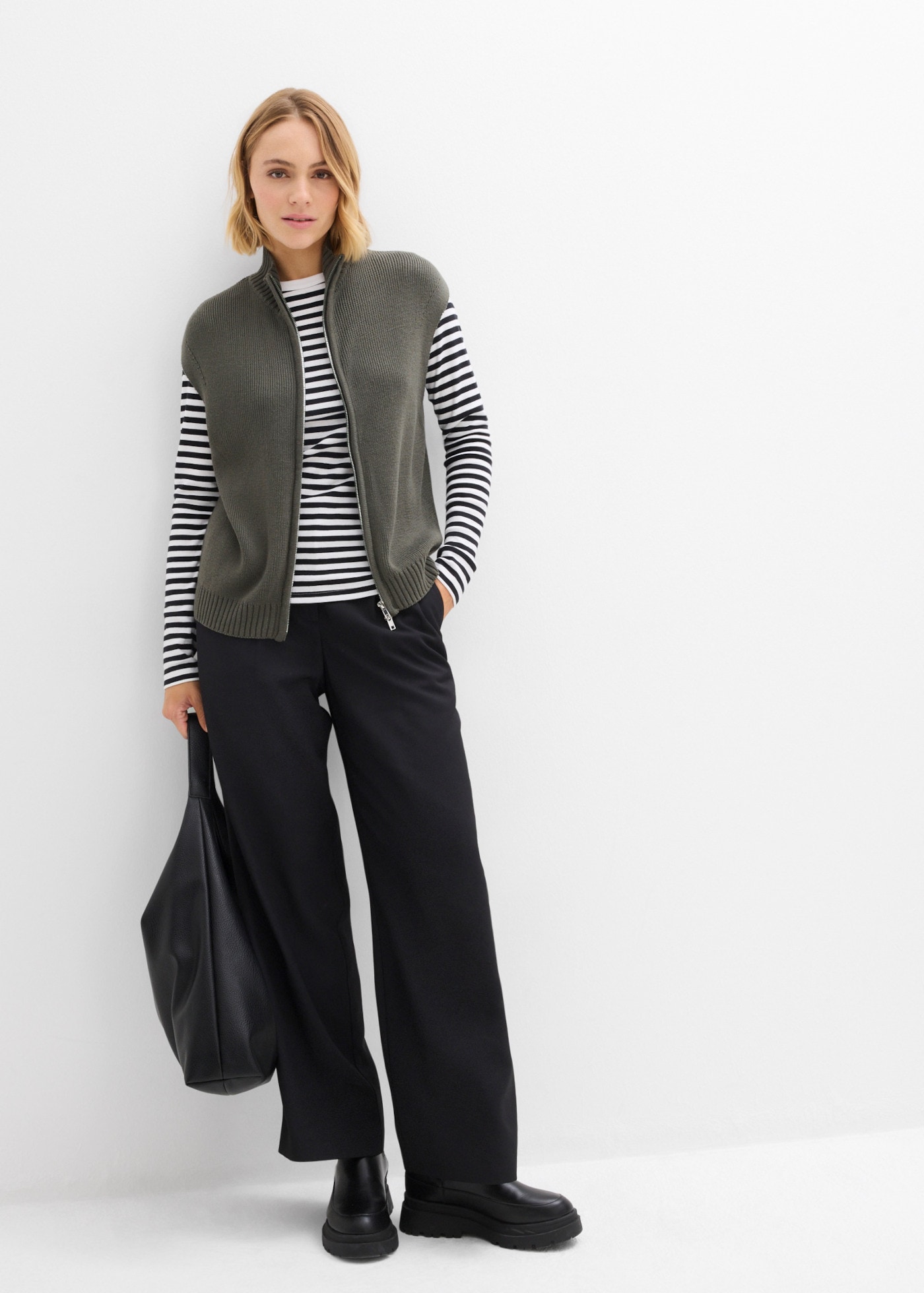 bonprix Gilet tricoté avec détail zip, en coton et polyacrylique, coupe oversize
