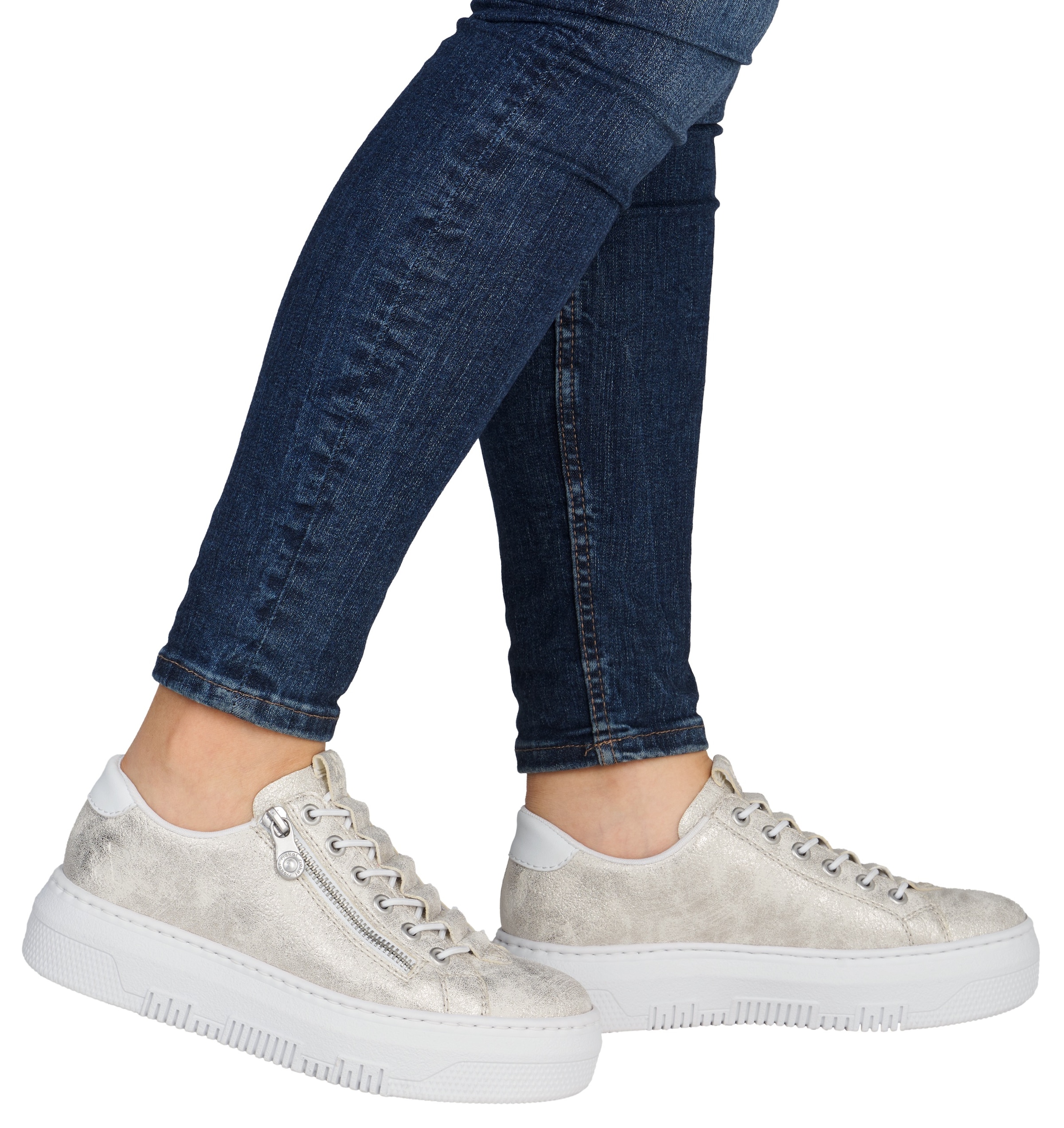Rieker Baskets à plateforme  Sneaker, Slip-On Sneaker, Slipper mit Schaftrandpolster