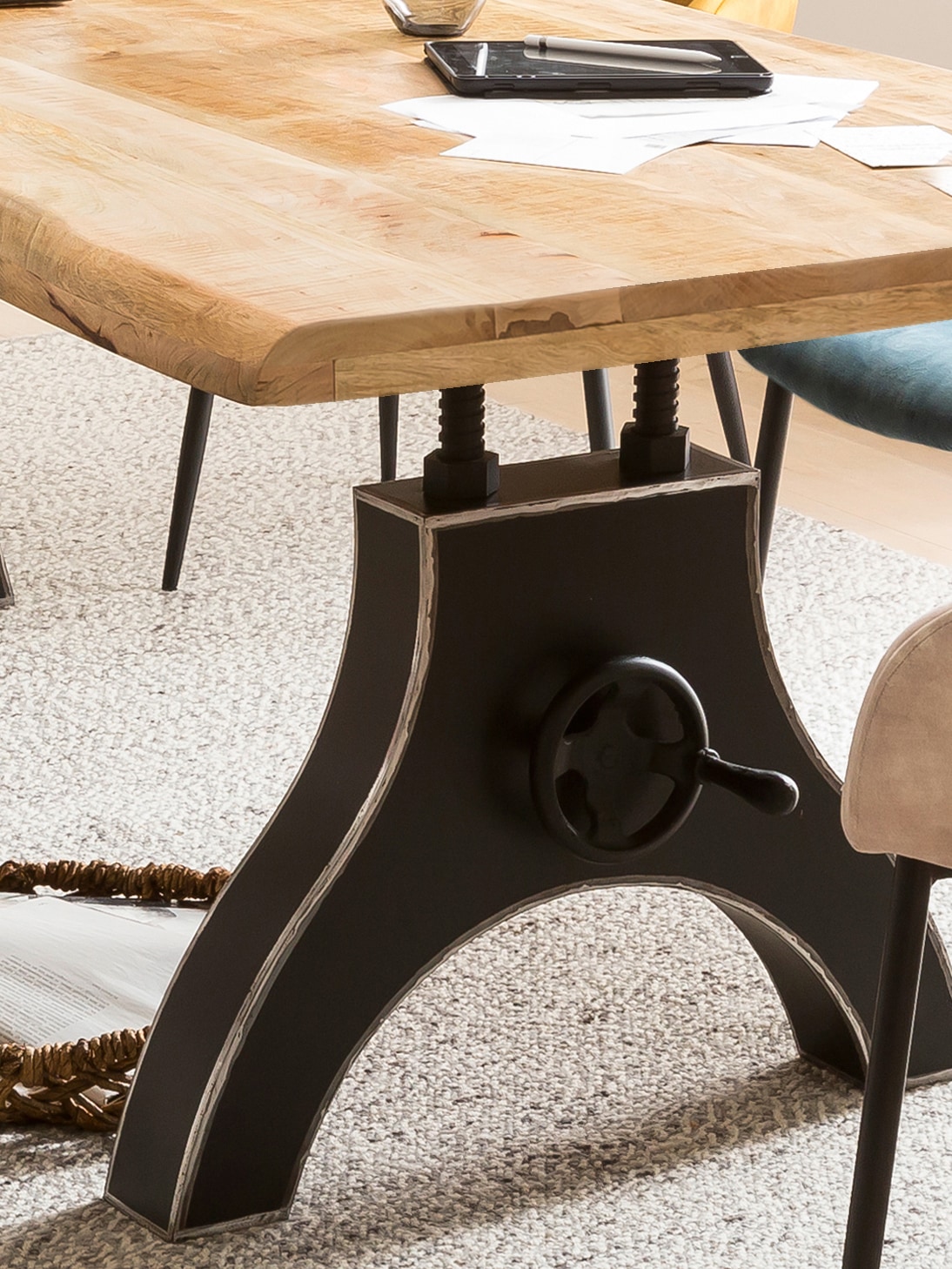 SIT Pied de table »Granville mit Dekor-Kurbelrad aus Metall – Used Look, Industrial« 1 cuis tlg. Support de plateau de table avec roue à manivelle décorative aspect usé