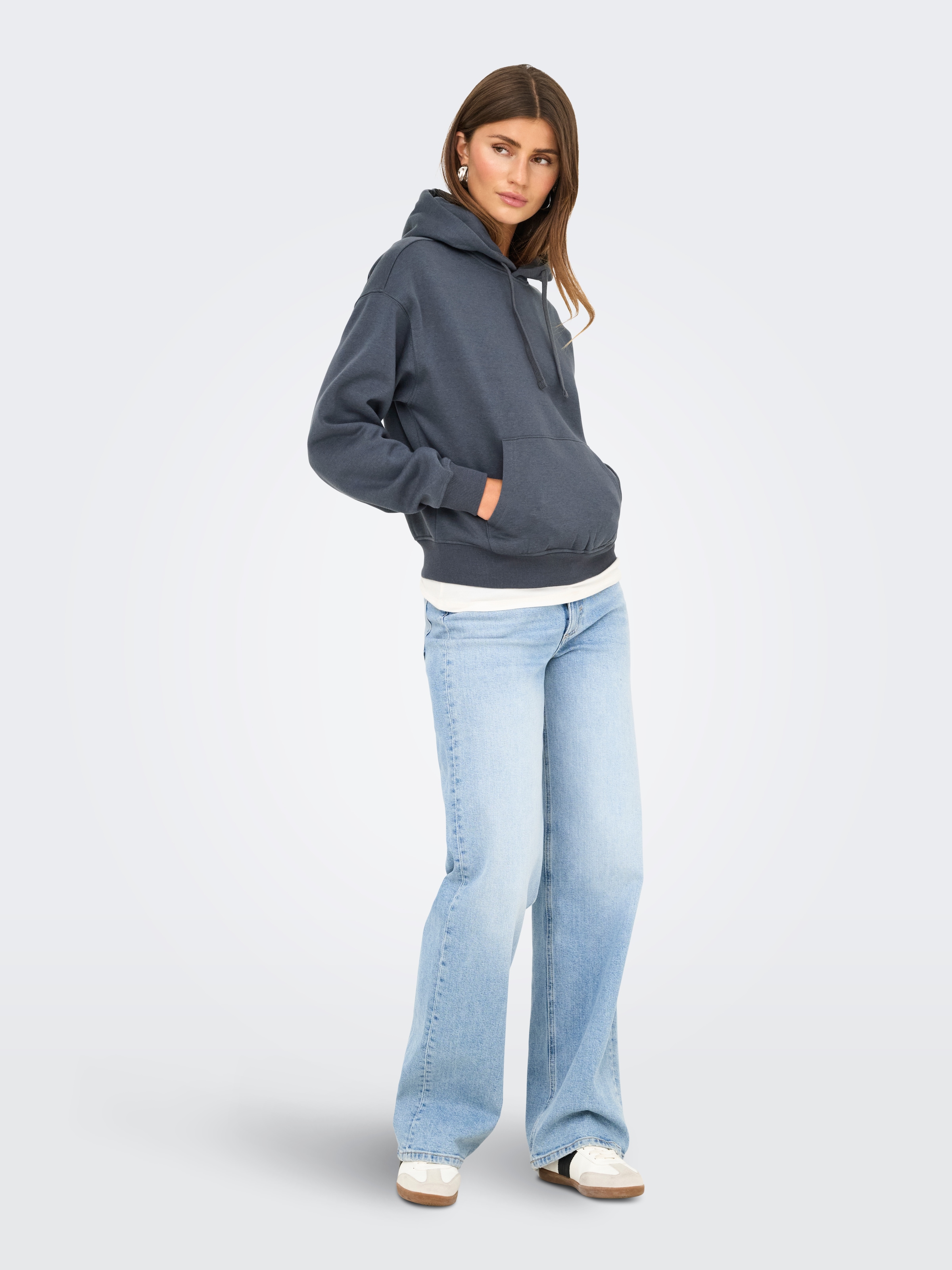 ONLY Sweat à capuche »ONLBEST L/S HOOD SWT NOOS«, mélange de matériaux, coupe régulière
