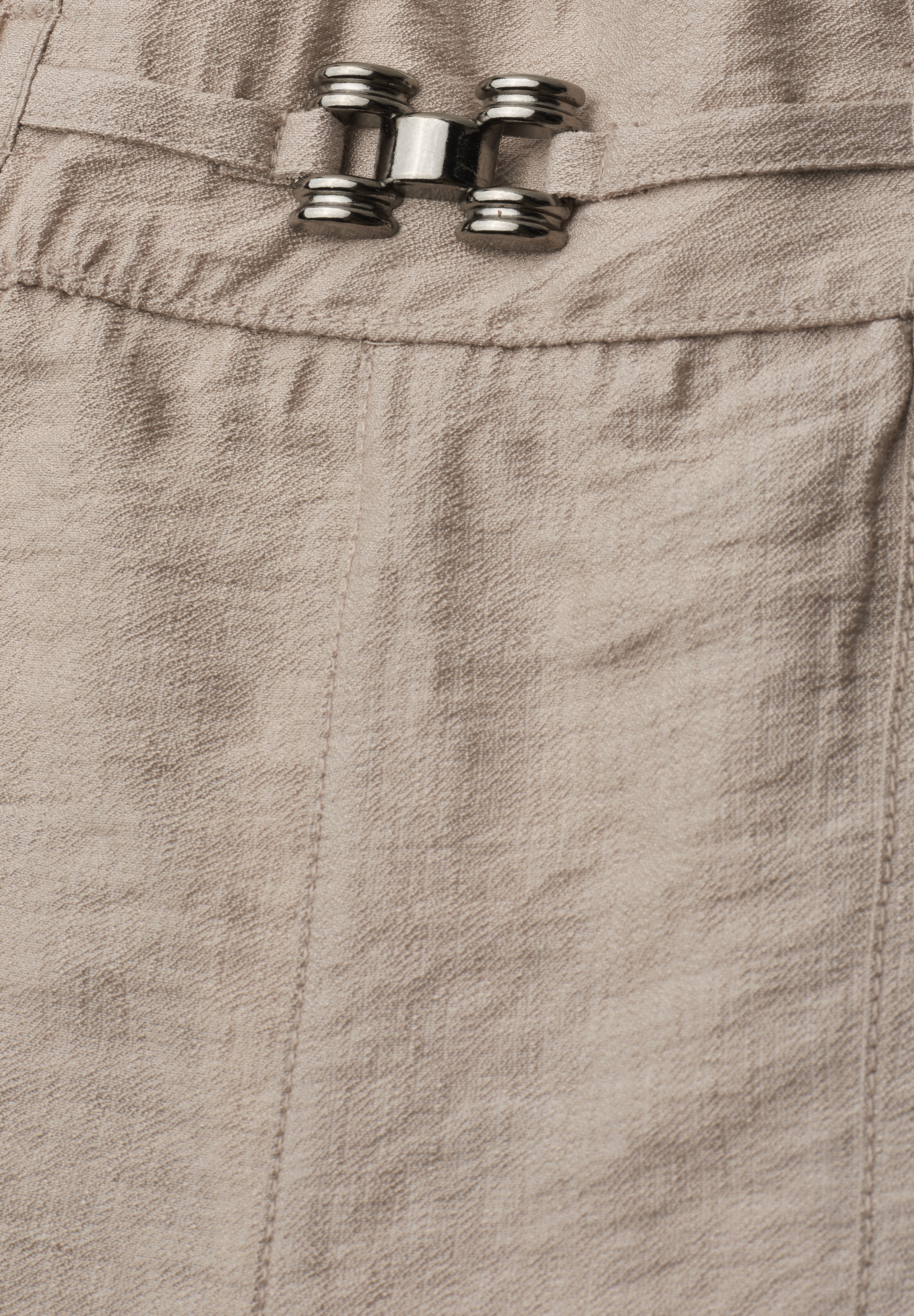 STREET ONE Pantalon en tissu »Style Bonny«  pantalon slim leg en coupe loose avec détail ceinture