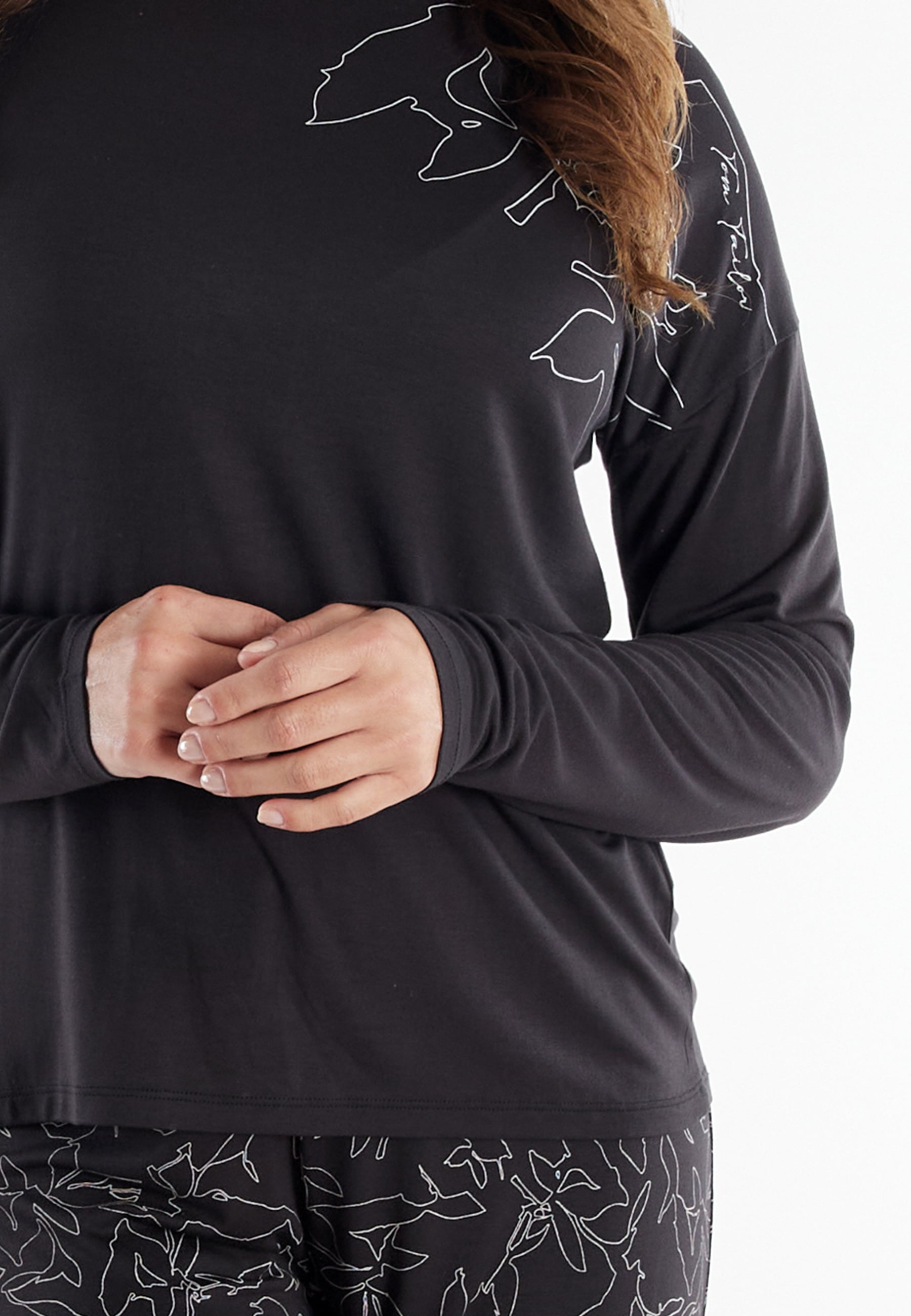 TOM TAILOR Schlafanzug »Xanthi« 2 tlg. mit langen Ärmeln, Rundhalsausschnitt