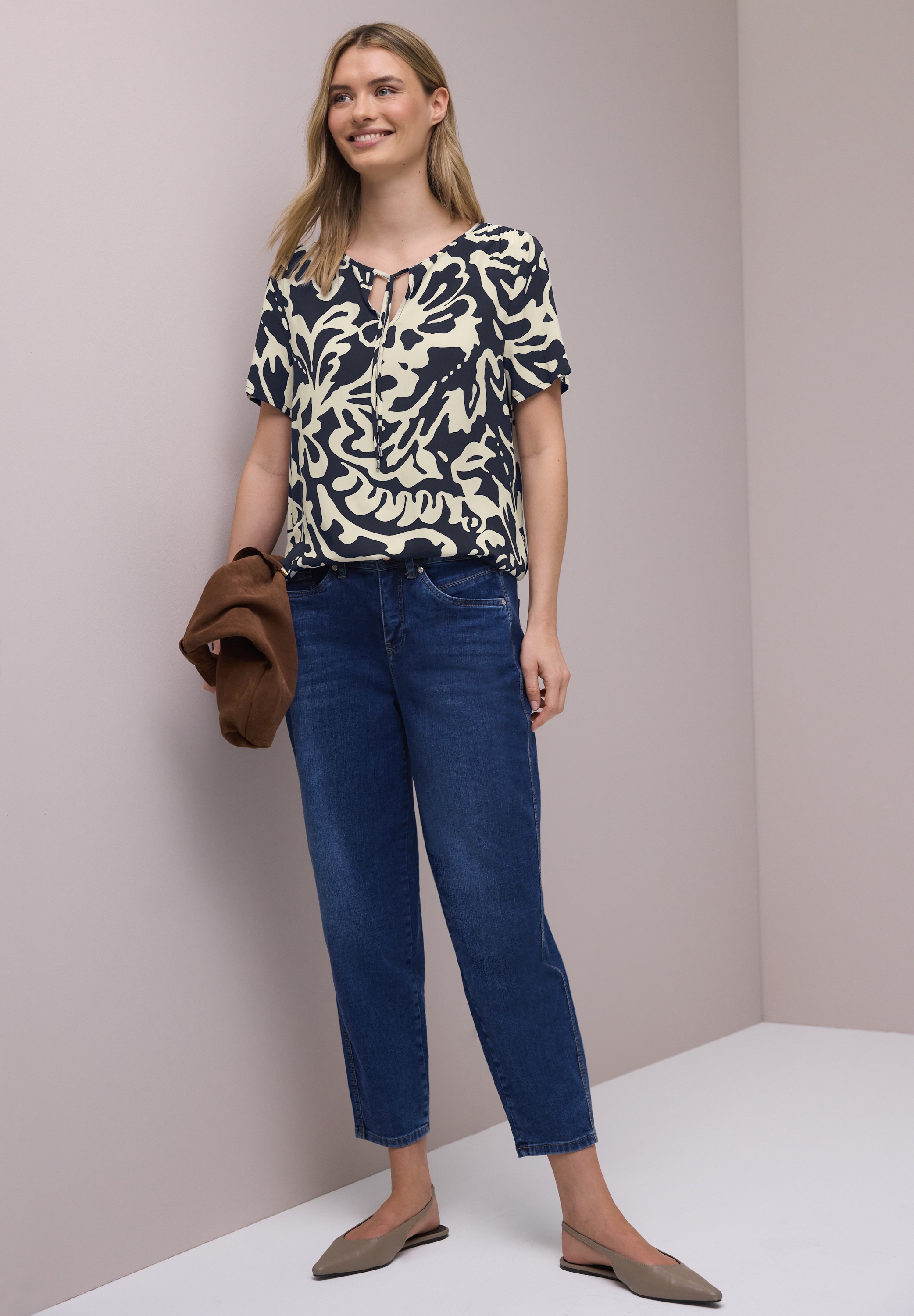 STREET ONE Blouse à manches courtes mit floralem Muster