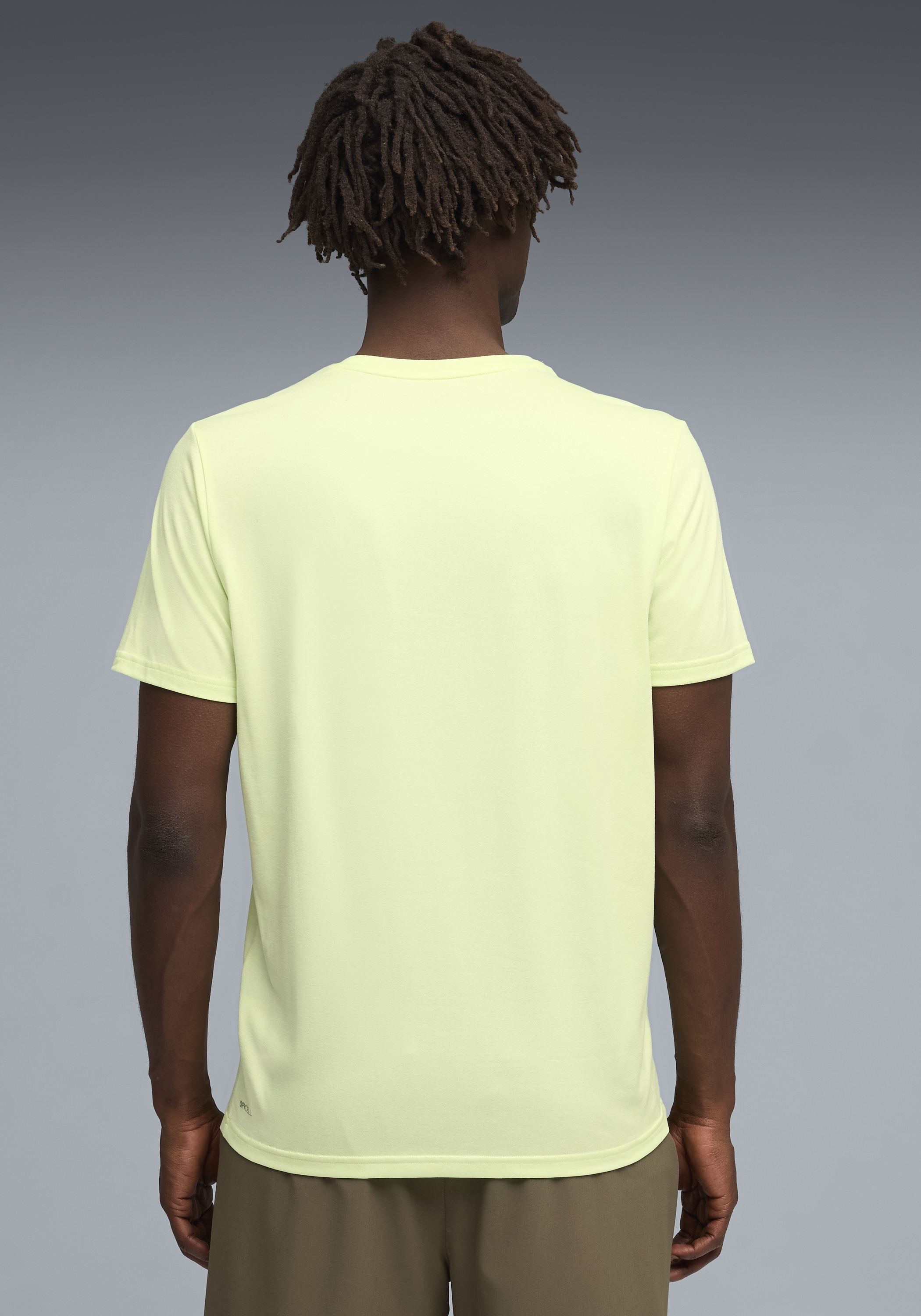 PUMA Trainingsshirt »M TAD ESSENTIALS HEATHER CAT TEE (CF SMALL CAT)« Basic-T-Shirt, Kurzarm, für Sportmode