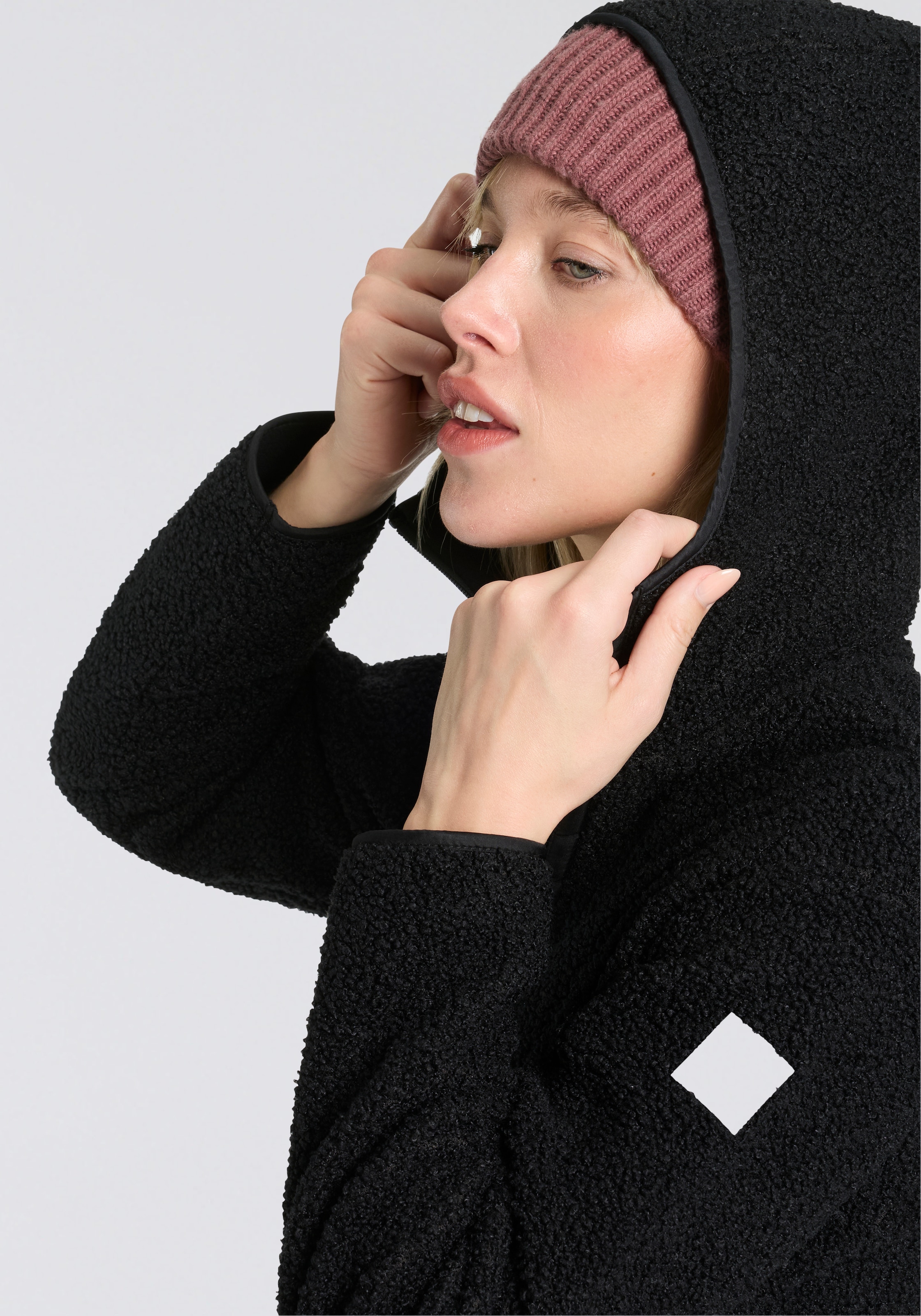 CMP Veste à capuche en peluche 1 cuis tlg.