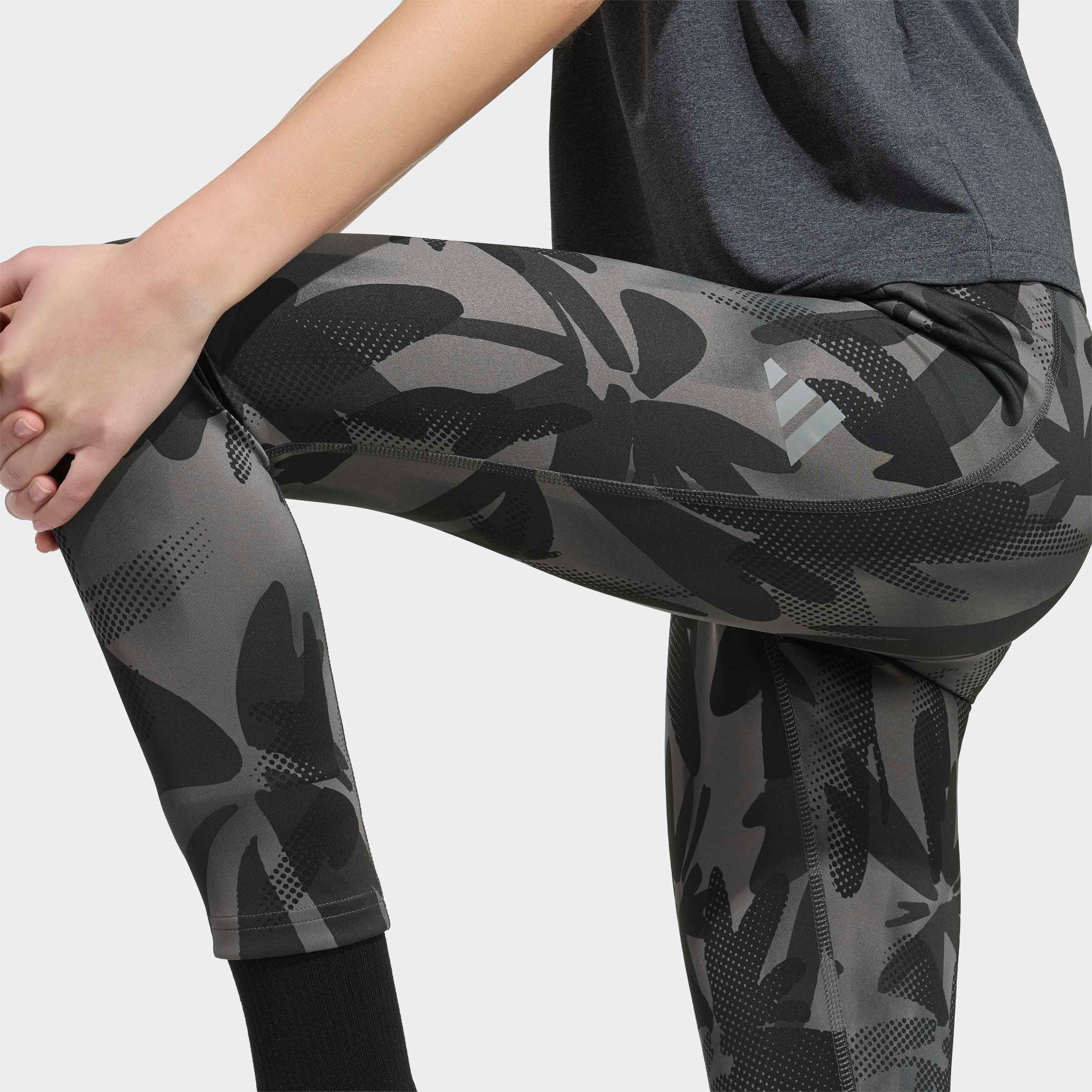 adidas Sportswear Caleçon d'entraînement »SPORT ICONS 7/8 LEGGINGS, ALLOVER-PRINT«