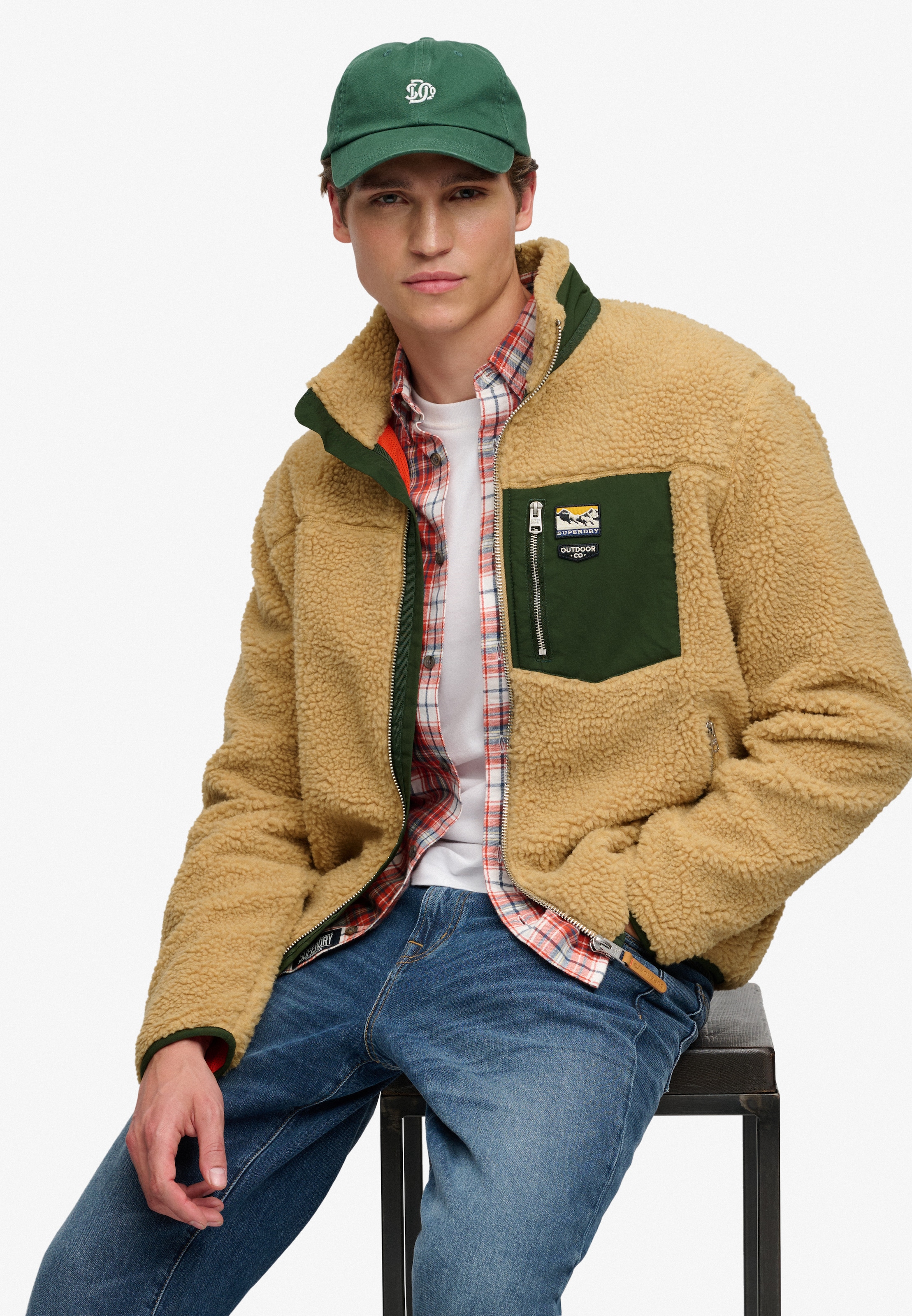 Superdry Sweatjacke »MOUNTAIN FULL ZIP FLEECE« Relaxed Fit, mit Reissverschluss, aus Fleece